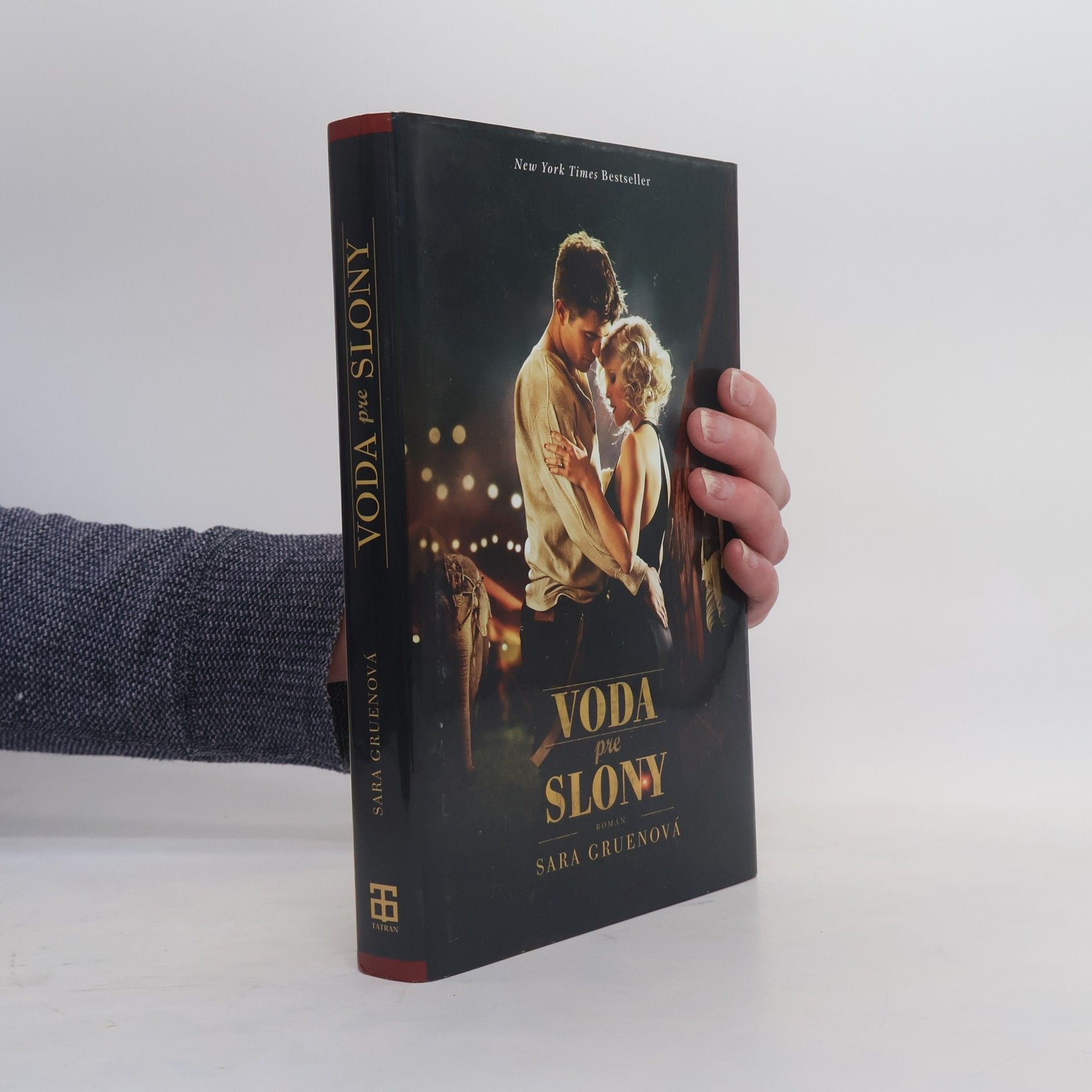 Sara Gruen Voda pre slony