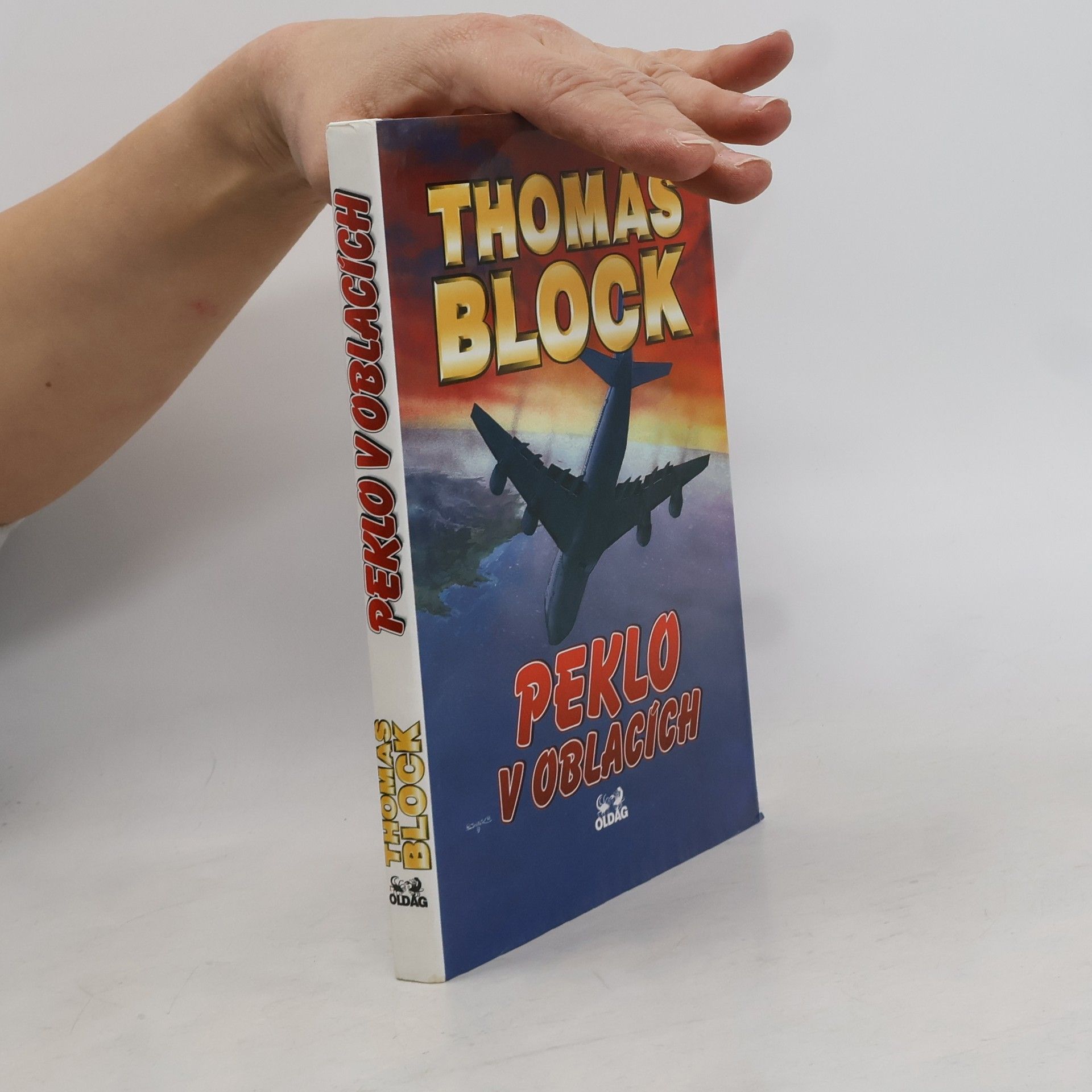 Thomas Harris Block Peklo v oblacích