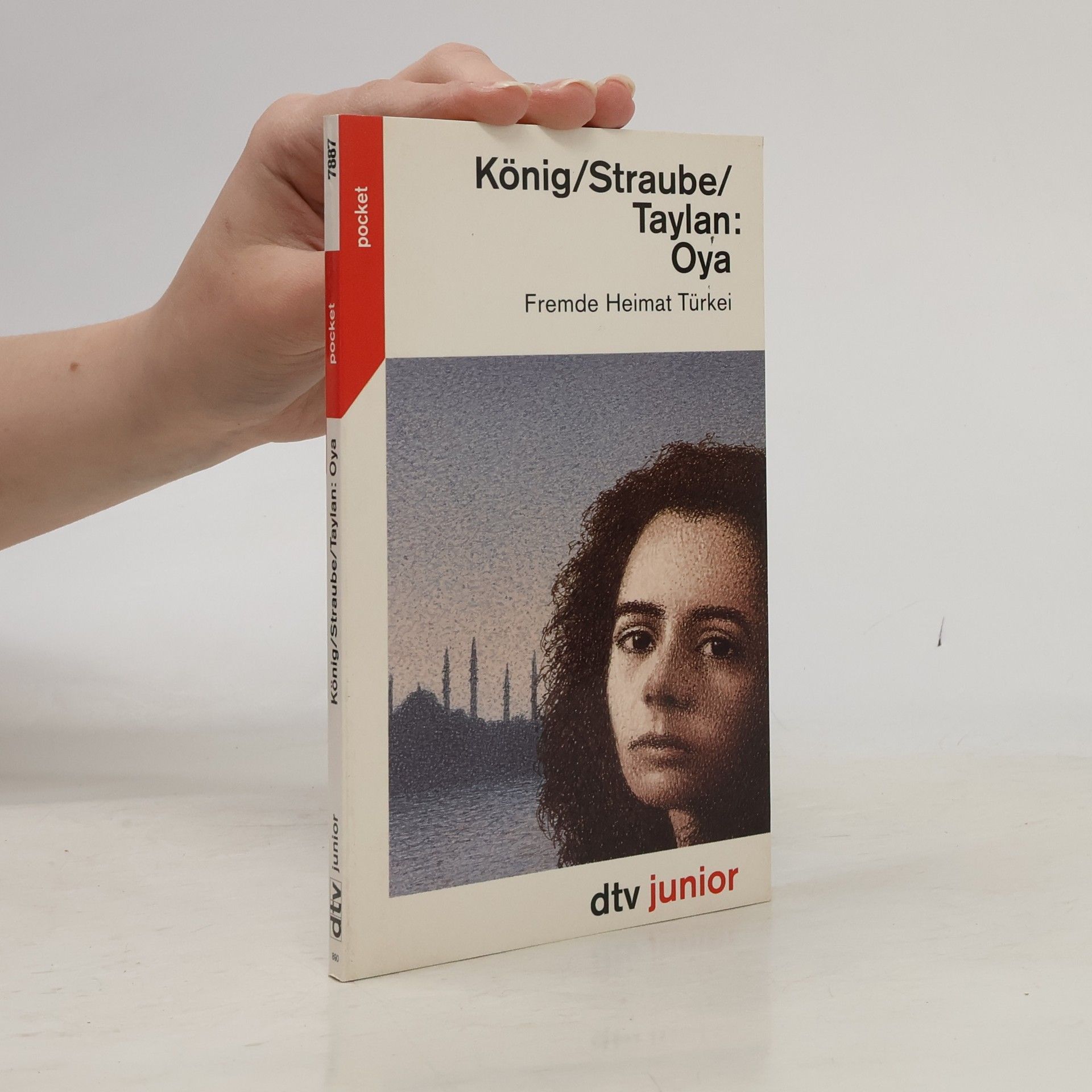 Karin König Oya