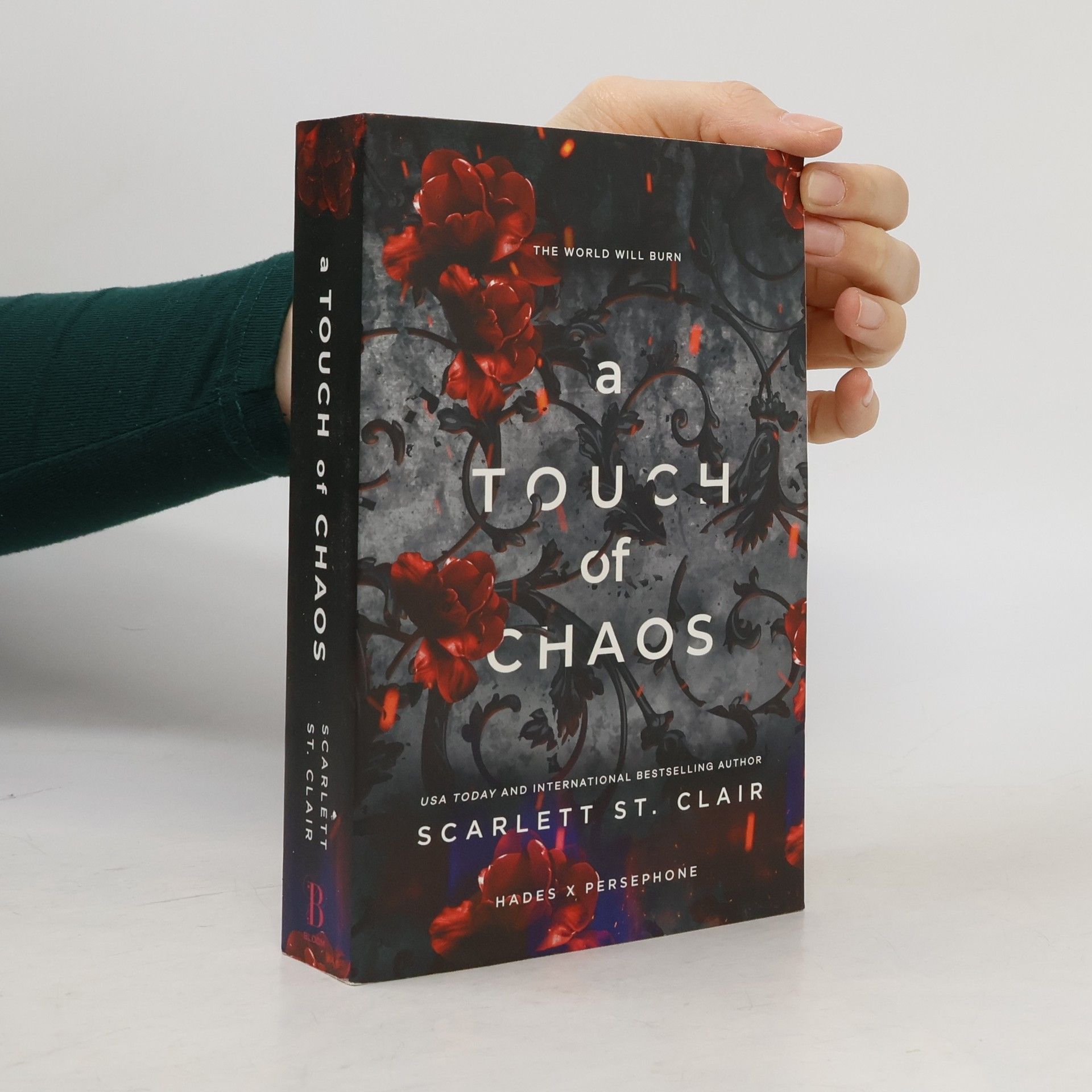 Scarlett St. Clair A Touch of Chaos