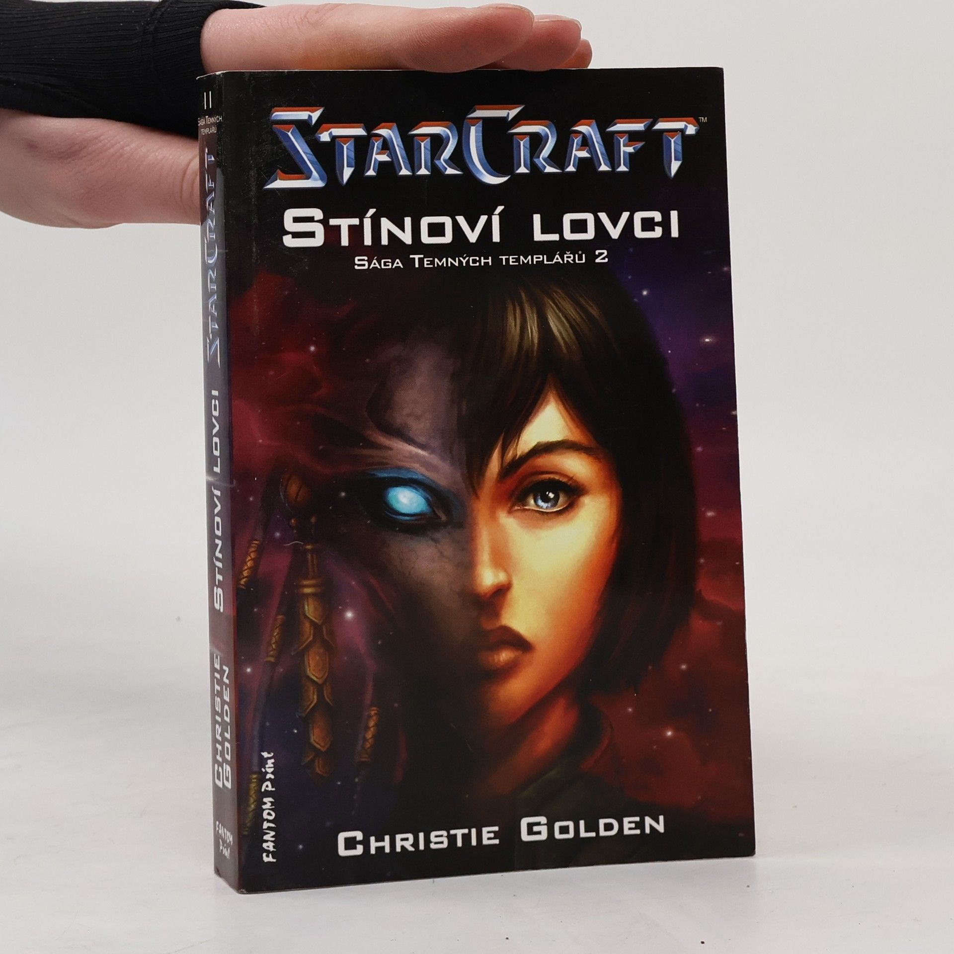 Christie Golden Sága temných templářů. 2. díl, Stínoví lovci