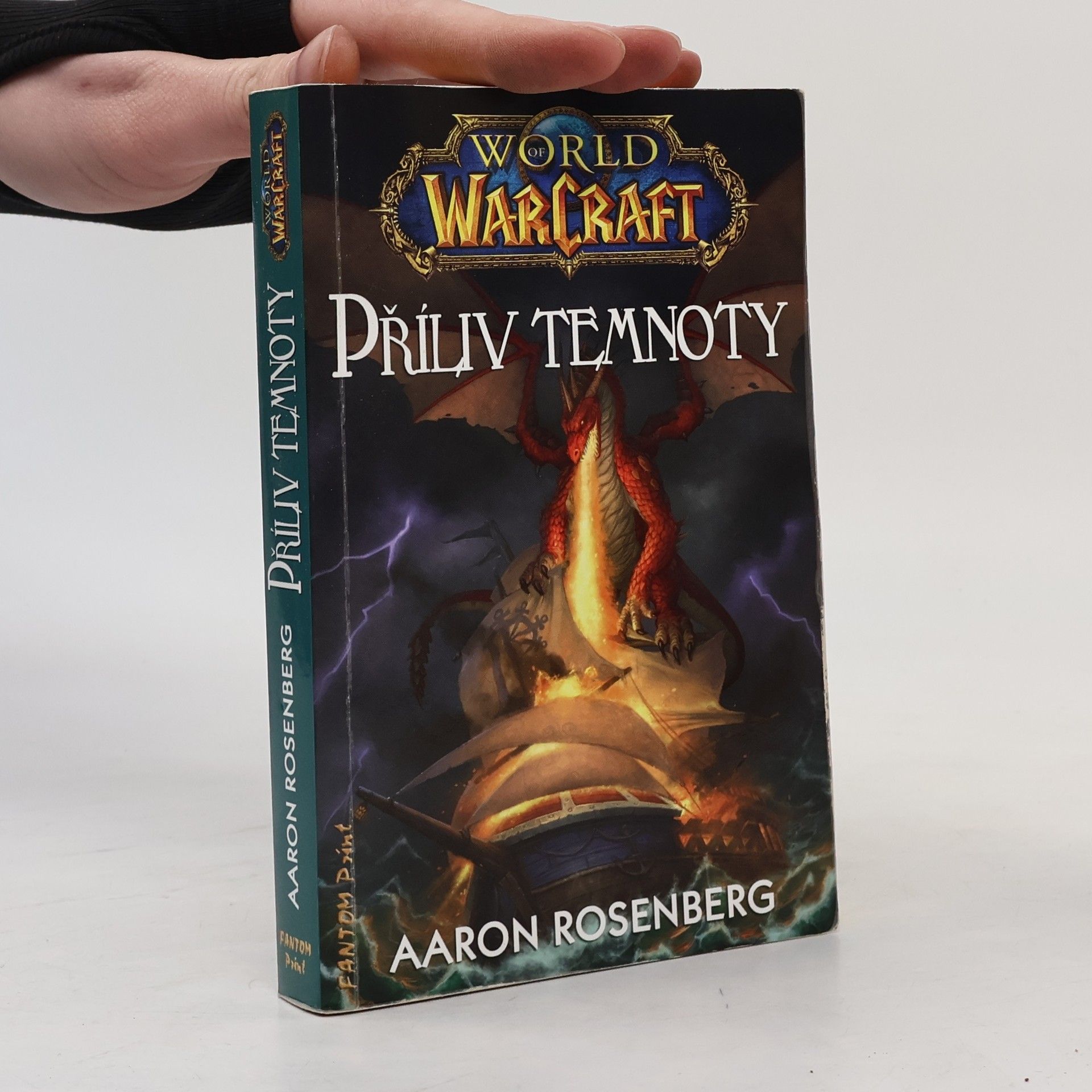 Aaron Rosenberg Příliv temnoty. World of WarCraft
