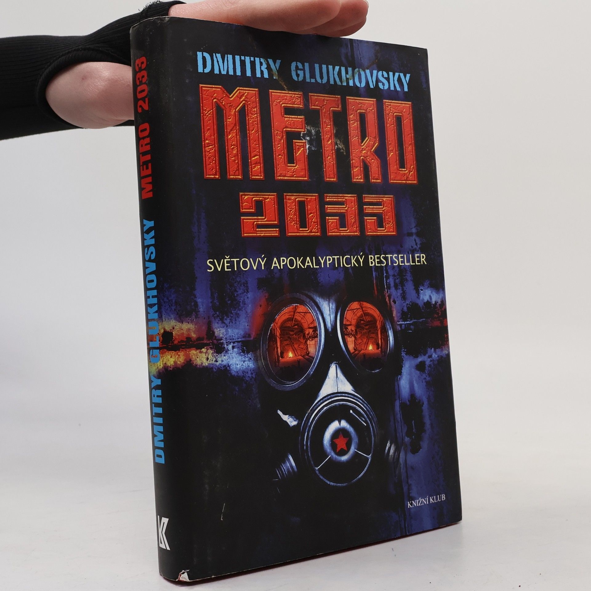 Dmitry Glukhovsky Metro 2033
