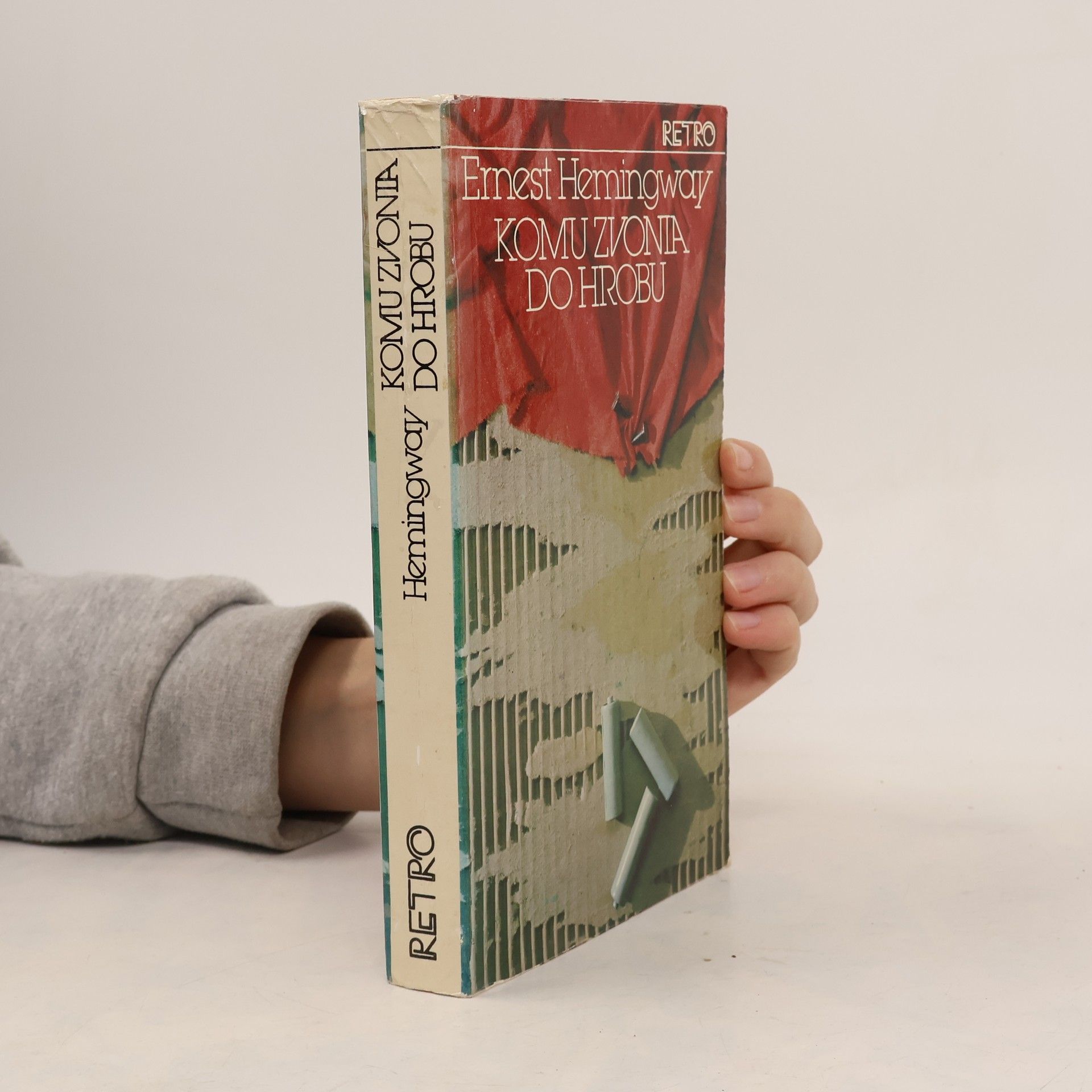 Ernest Hemingway Komu zvonia do hrobu