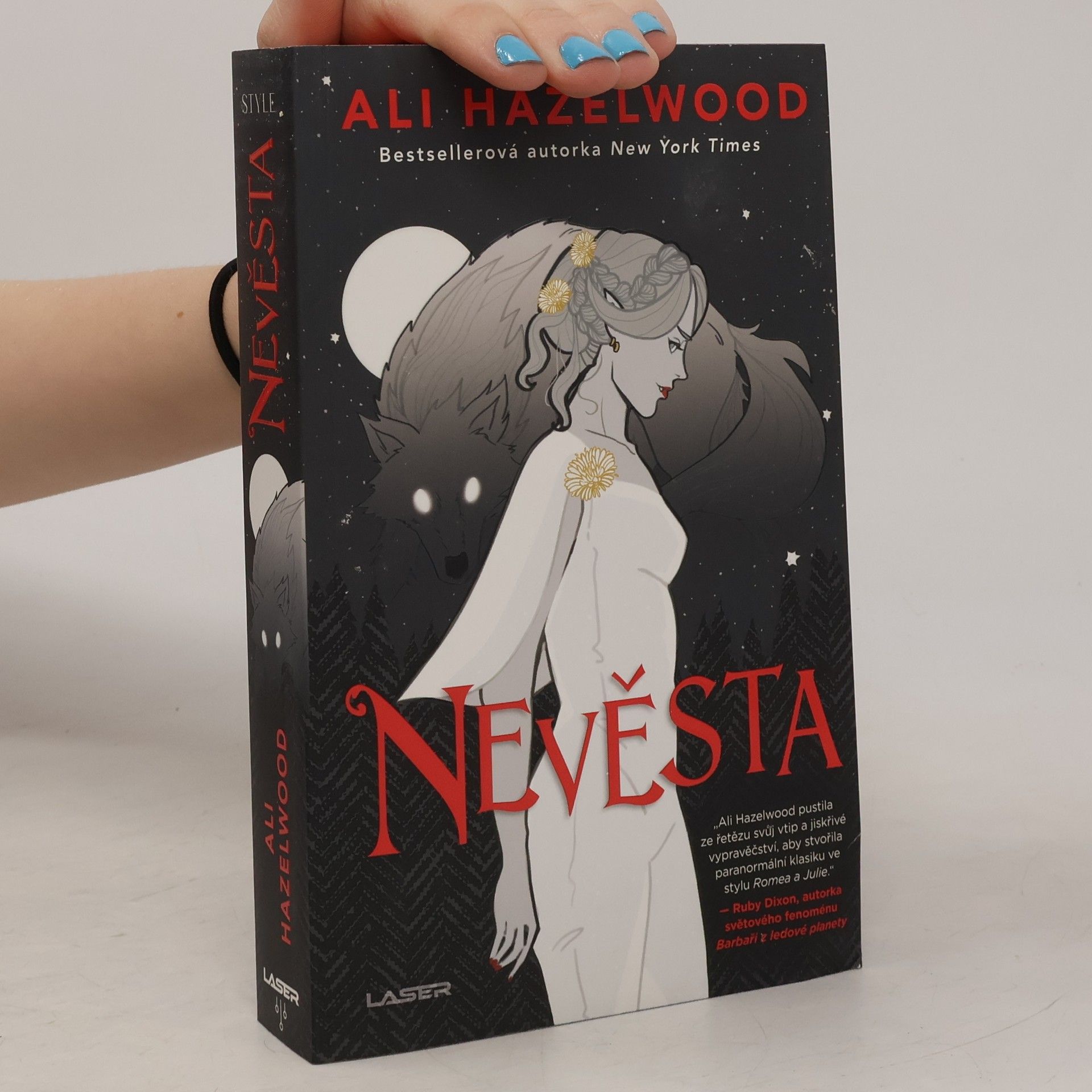 Ali Hazelwood Nevěsta