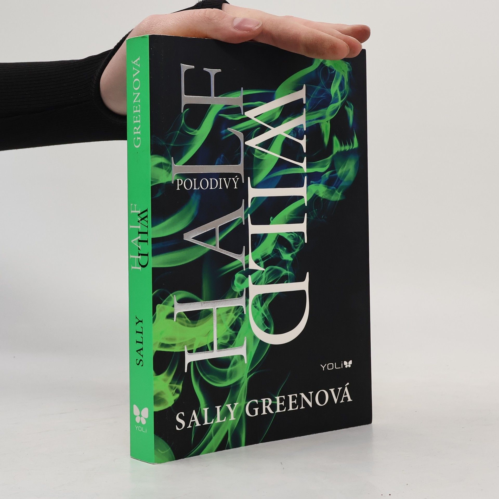 Sally Green Polodivý