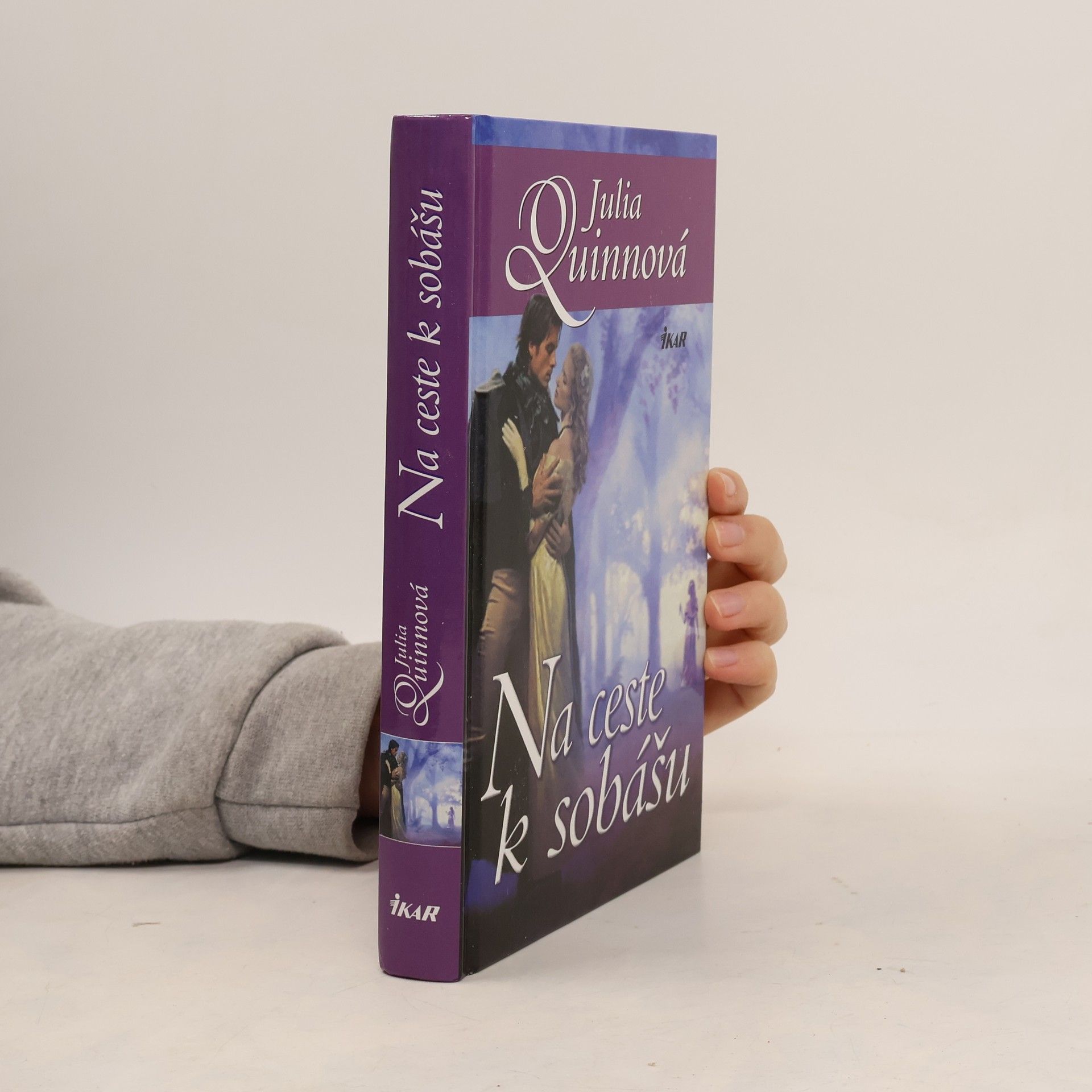 Julie Quinnová Na ceste k sobášu