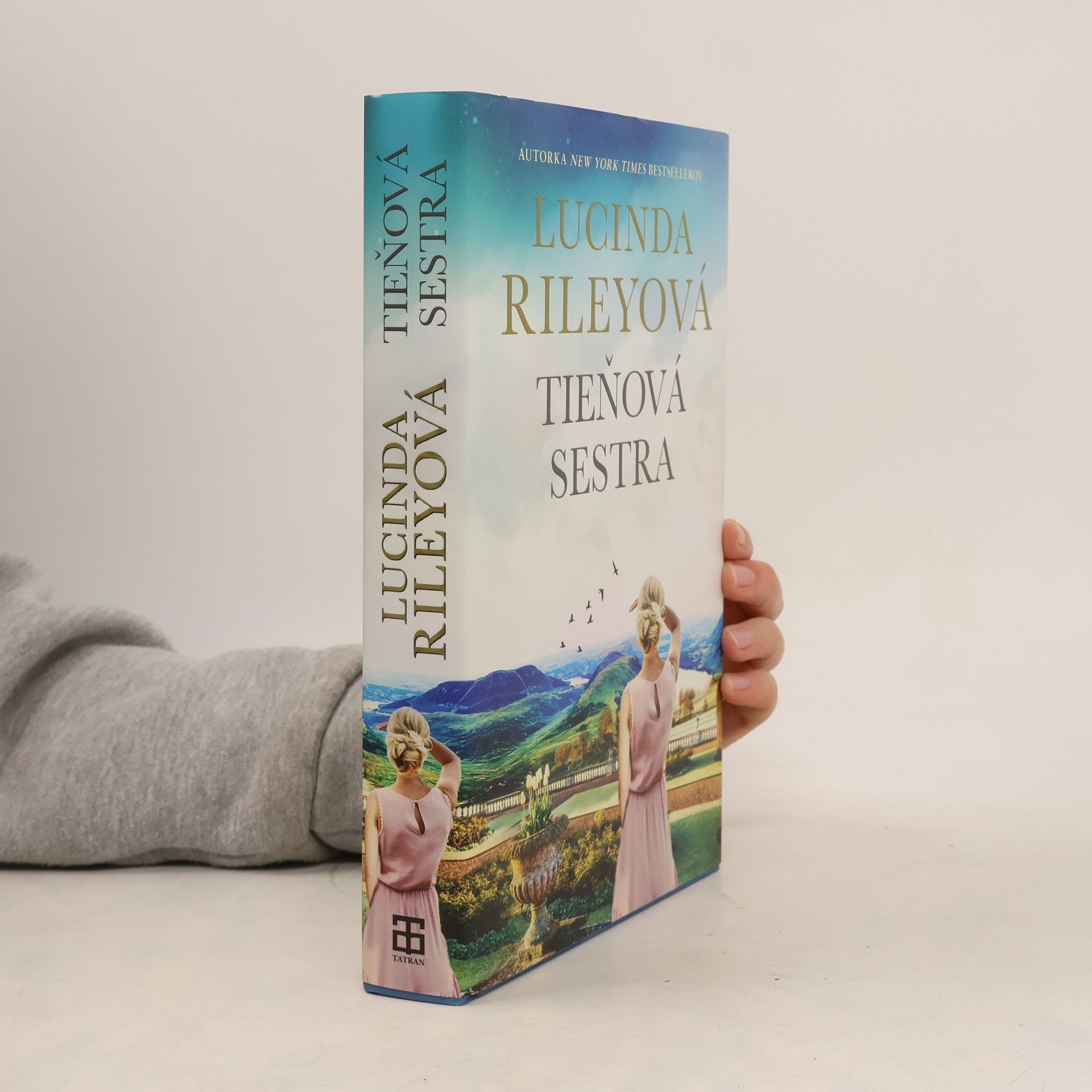 Lucinda Riley Tieňová sestra