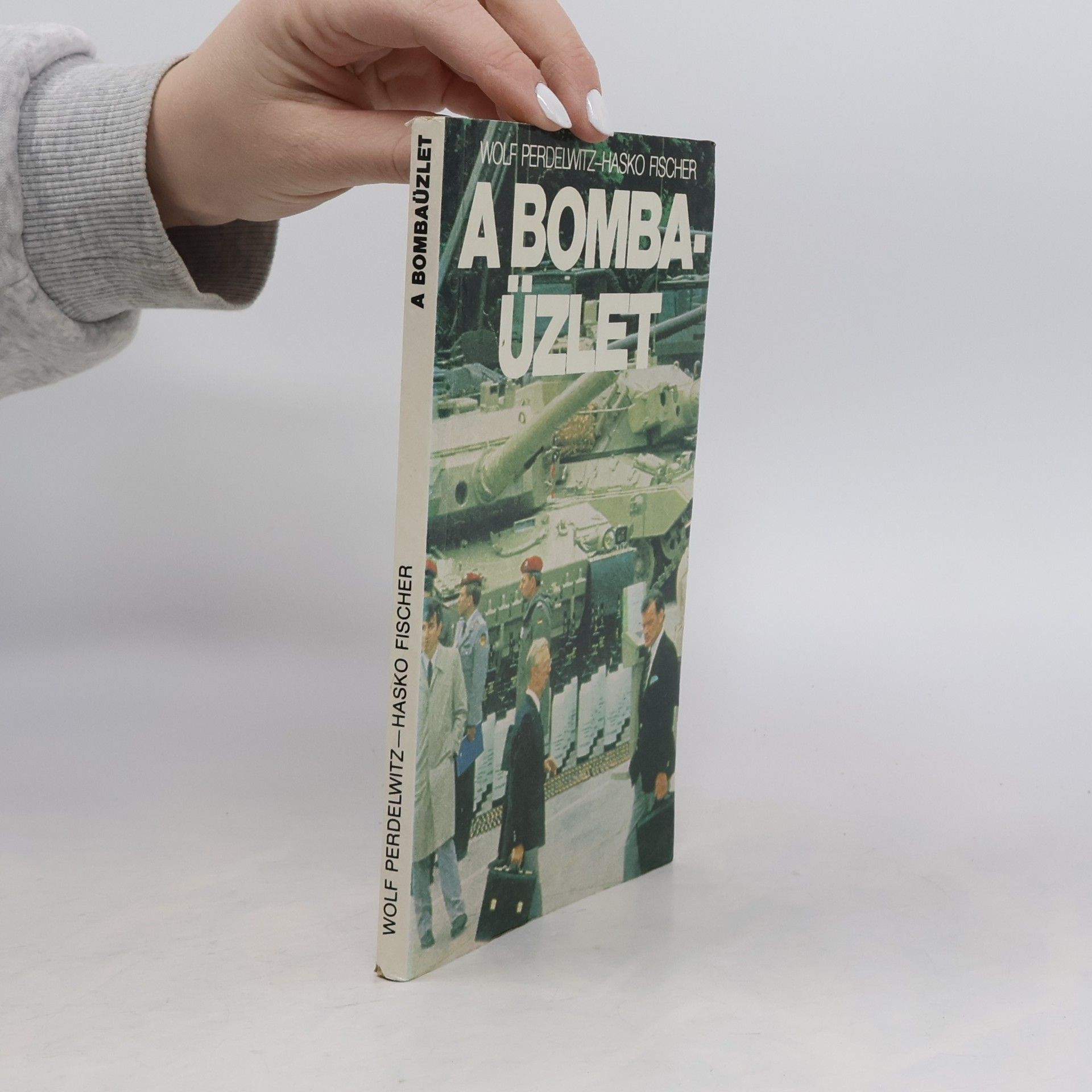 A bombaüzlet