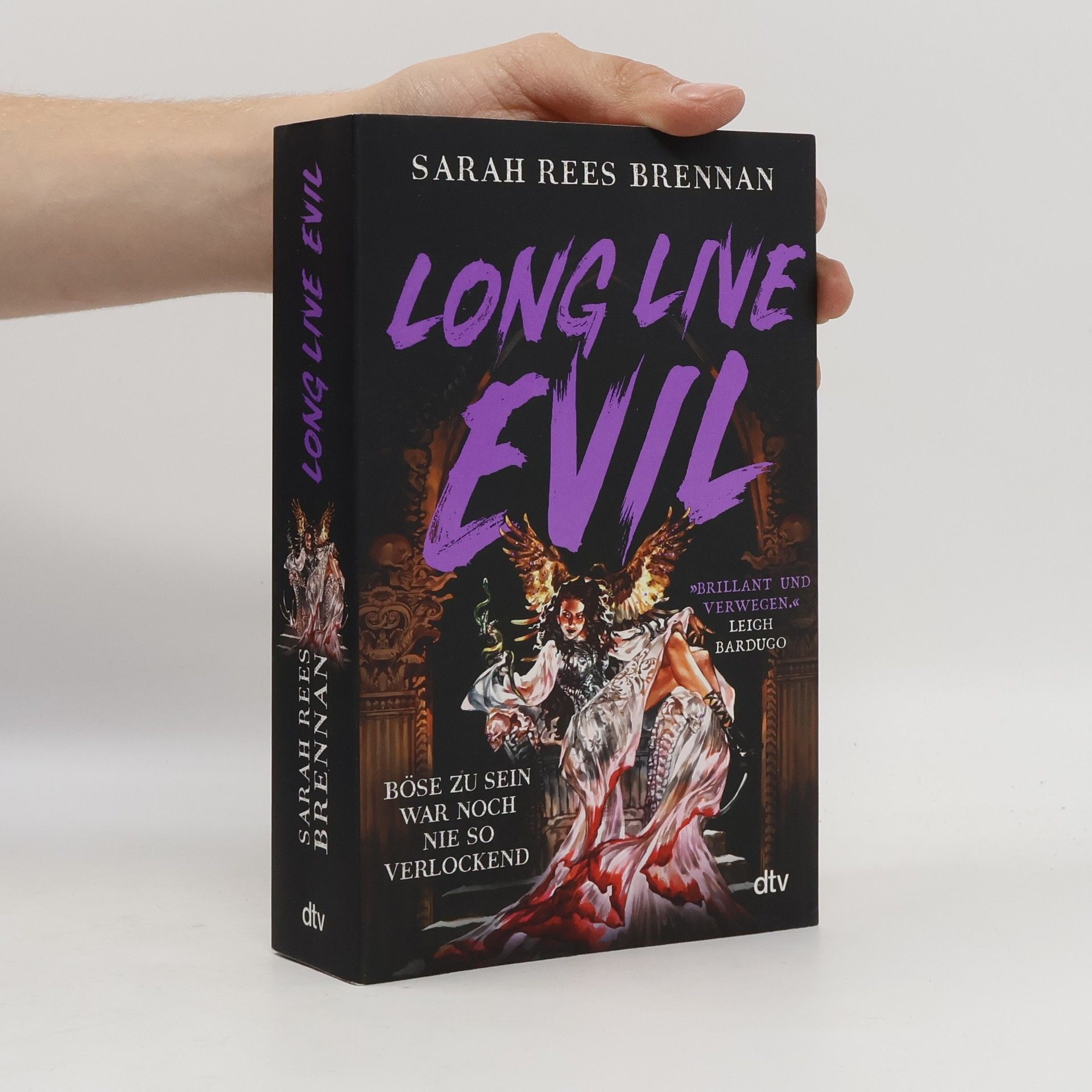 Sarah Rees Brennan Long Live Evil