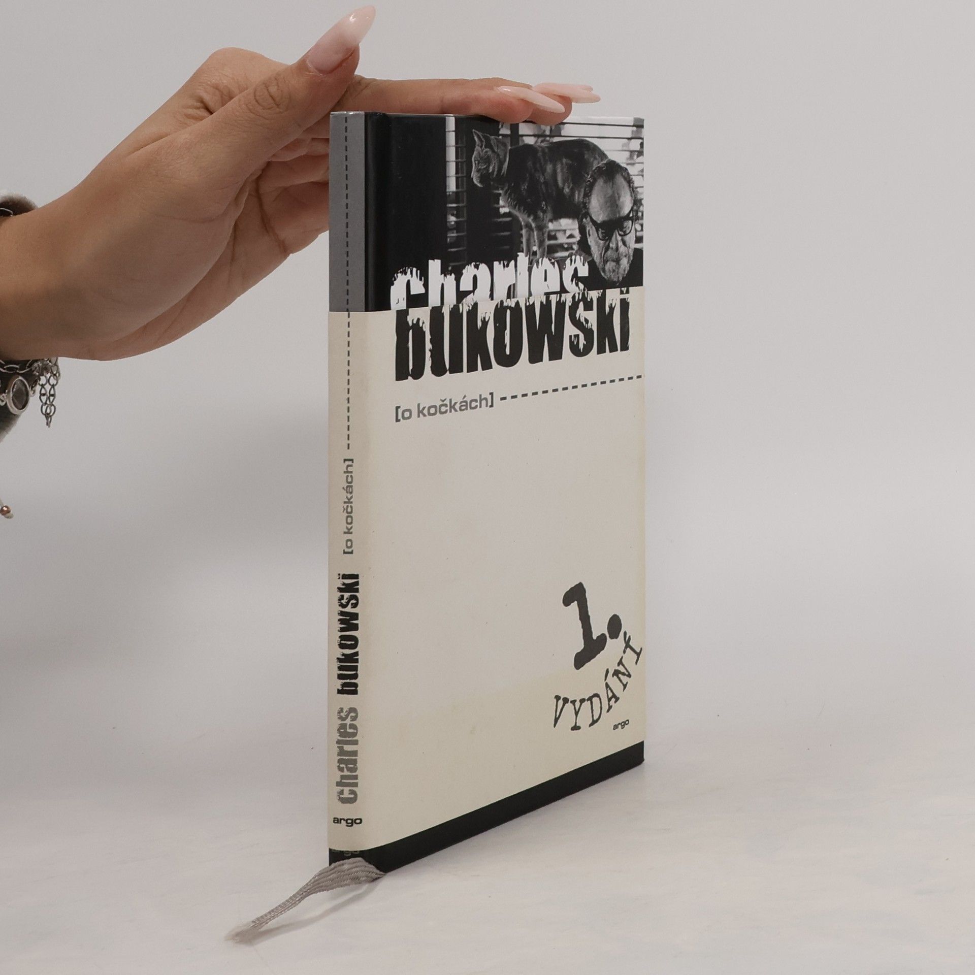 Charles Bukowski O kočkách