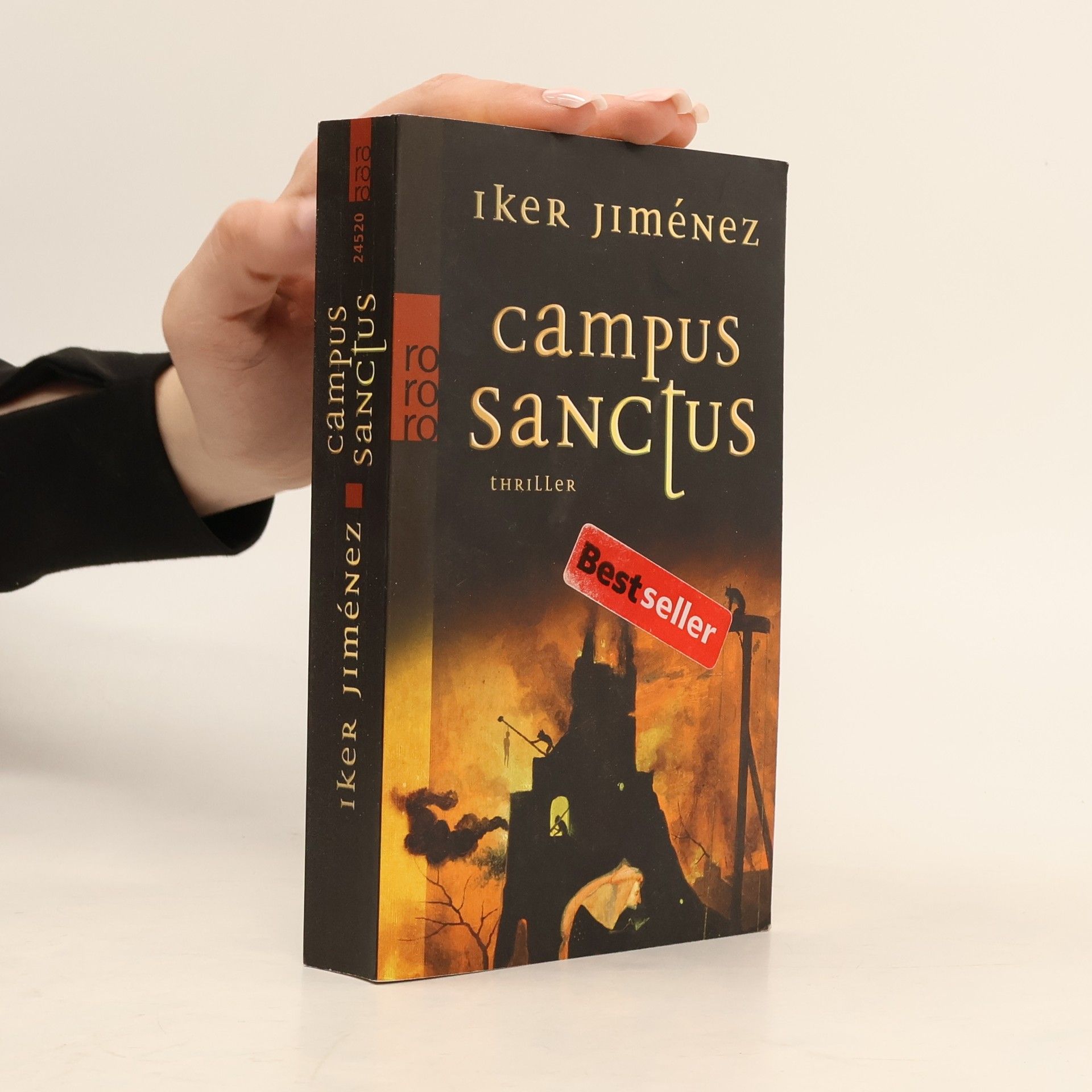 Iker Jiménez Campus sanctus