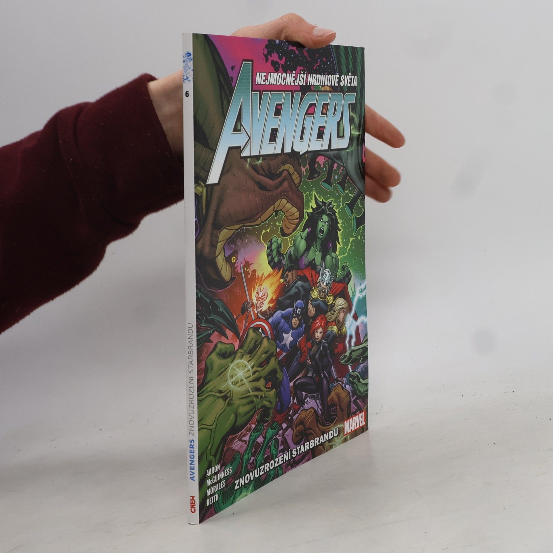 Jason Aaron Avengers. Znovuzrození Starbrandu