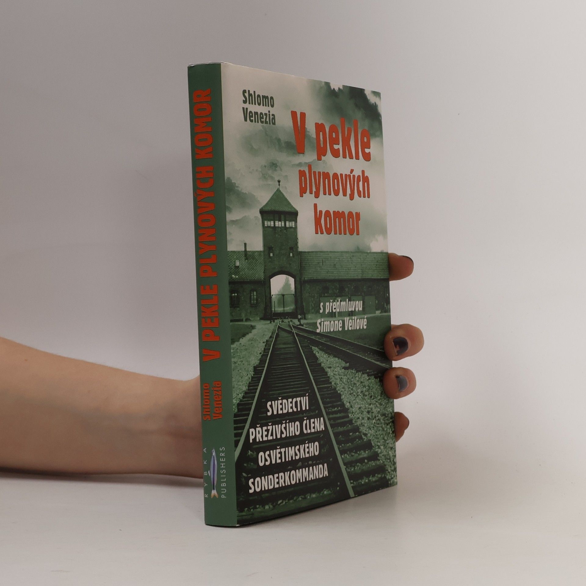 Shlomo Venezia V pekle plynových komor