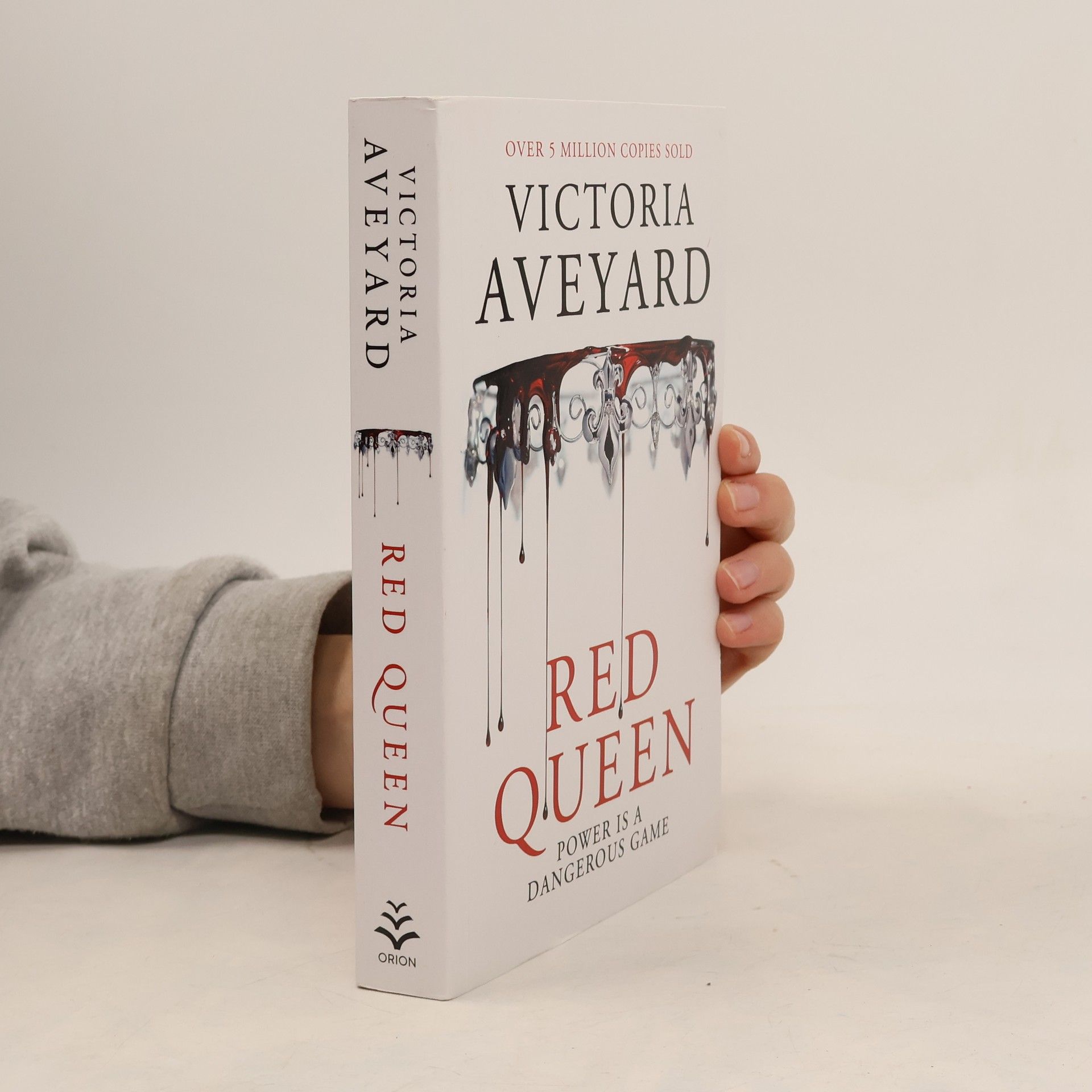 Victoria Aveyard Red Queen