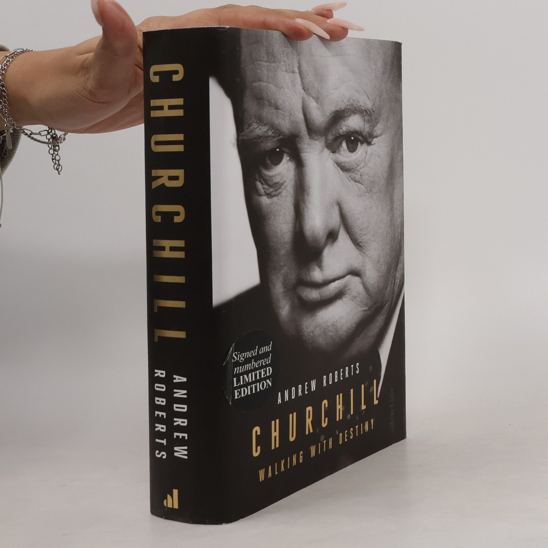 Andrew Roberts Churchill