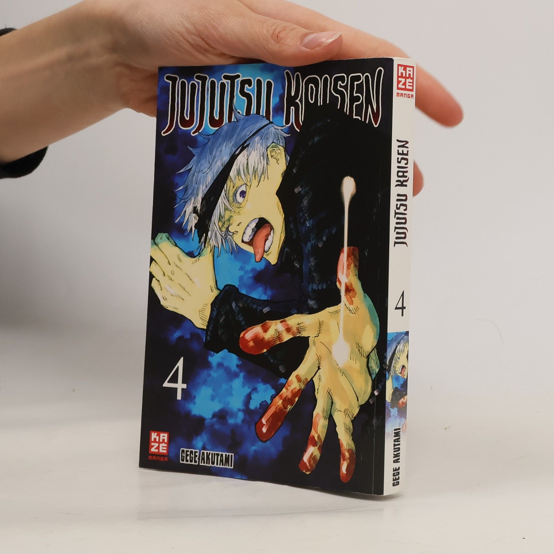 Gege Akutami Jujutsu Kaisen Vol. 4