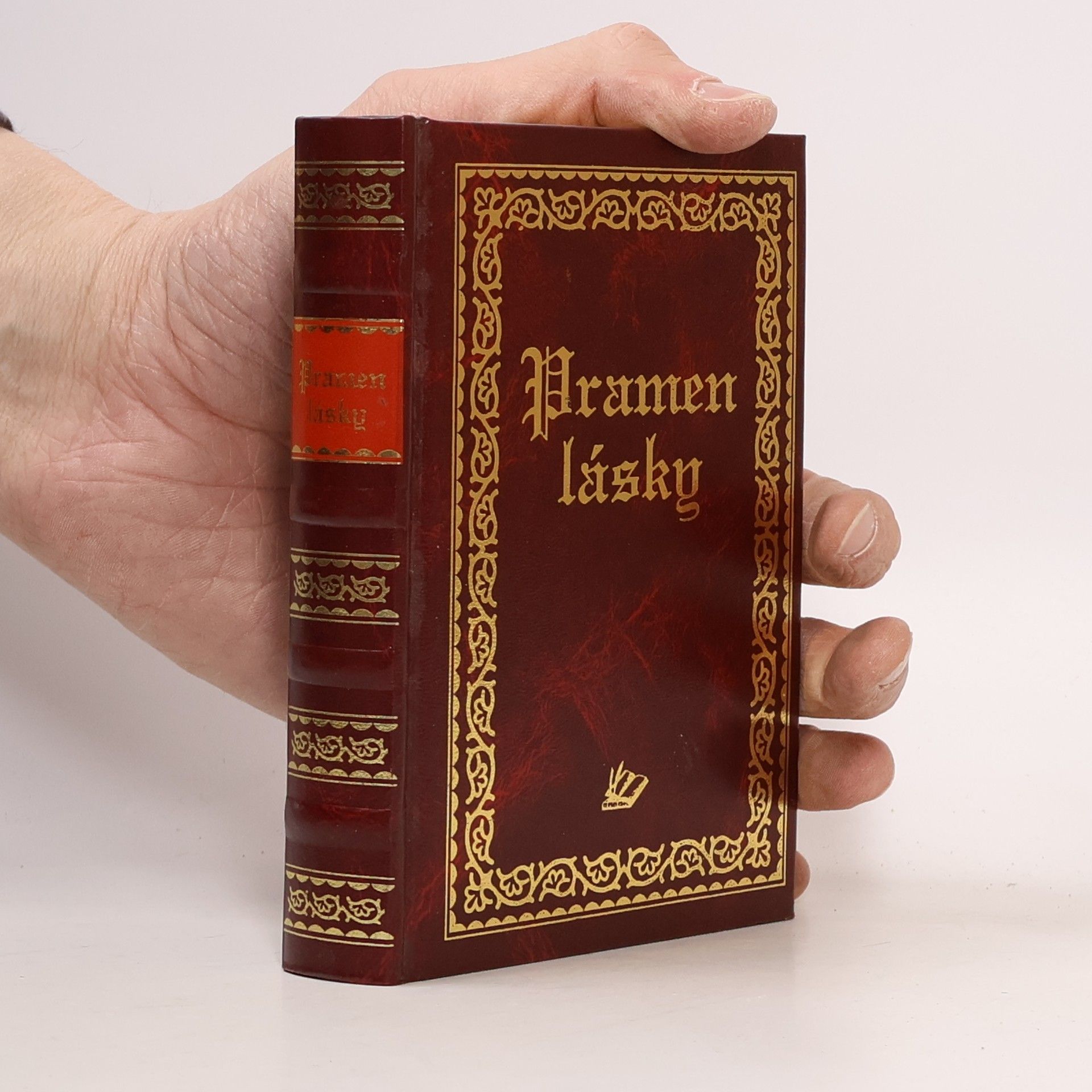 Lucia Jesenská Pramen lásky