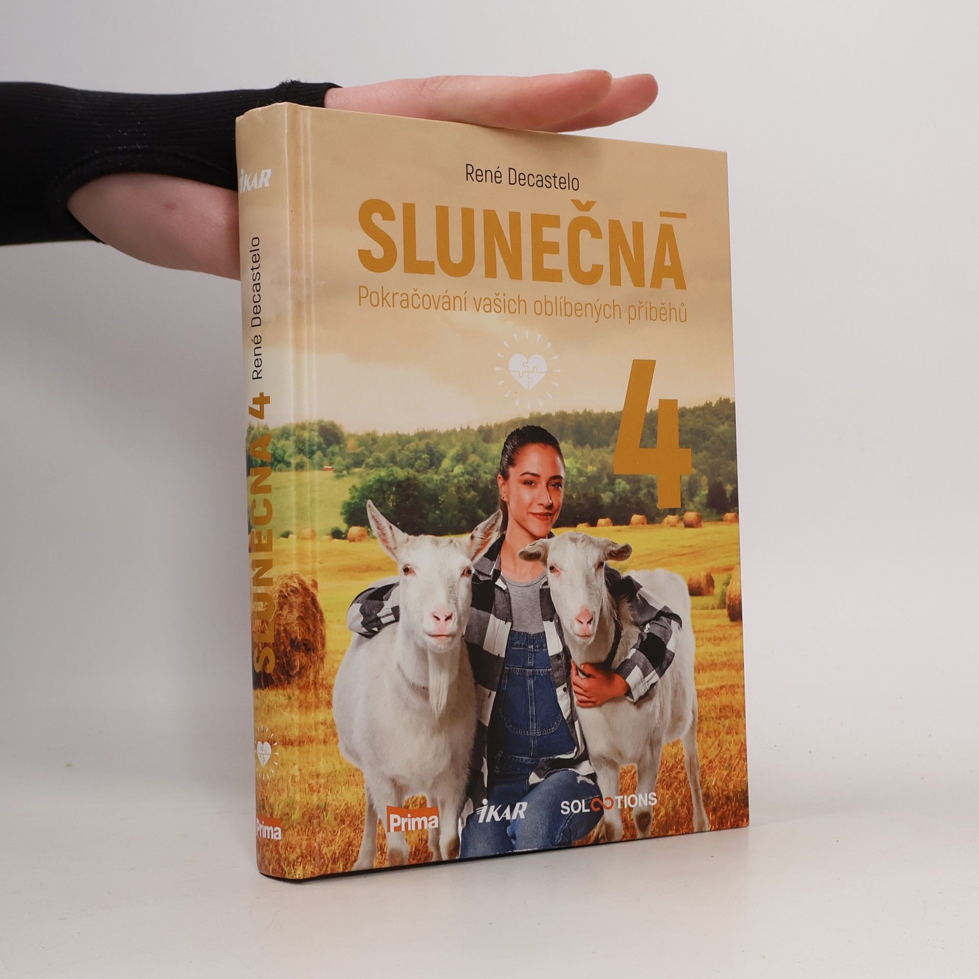 Božena Svárovská Slunečná : další pokračování vašich oblíbených příběhů. 4
