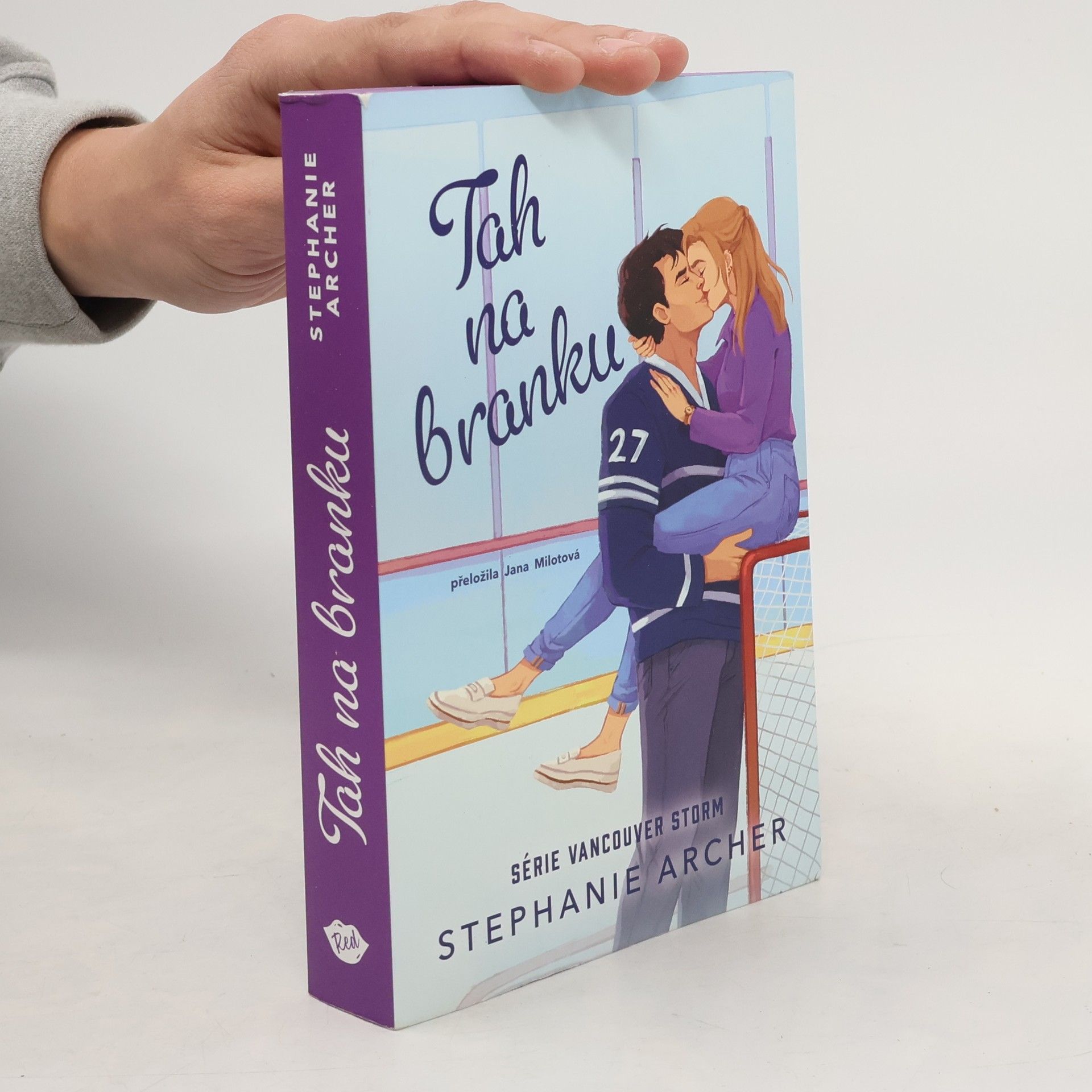 Stephanie Archer Tah na branku