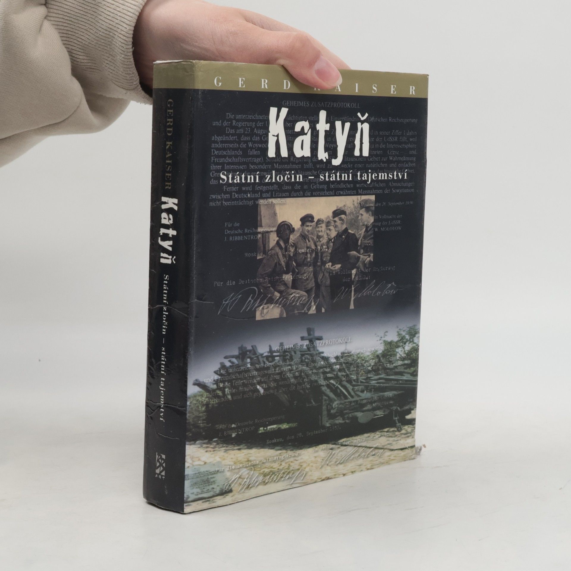 René J. Tesař Katyň : státní zločin - státní tajemství