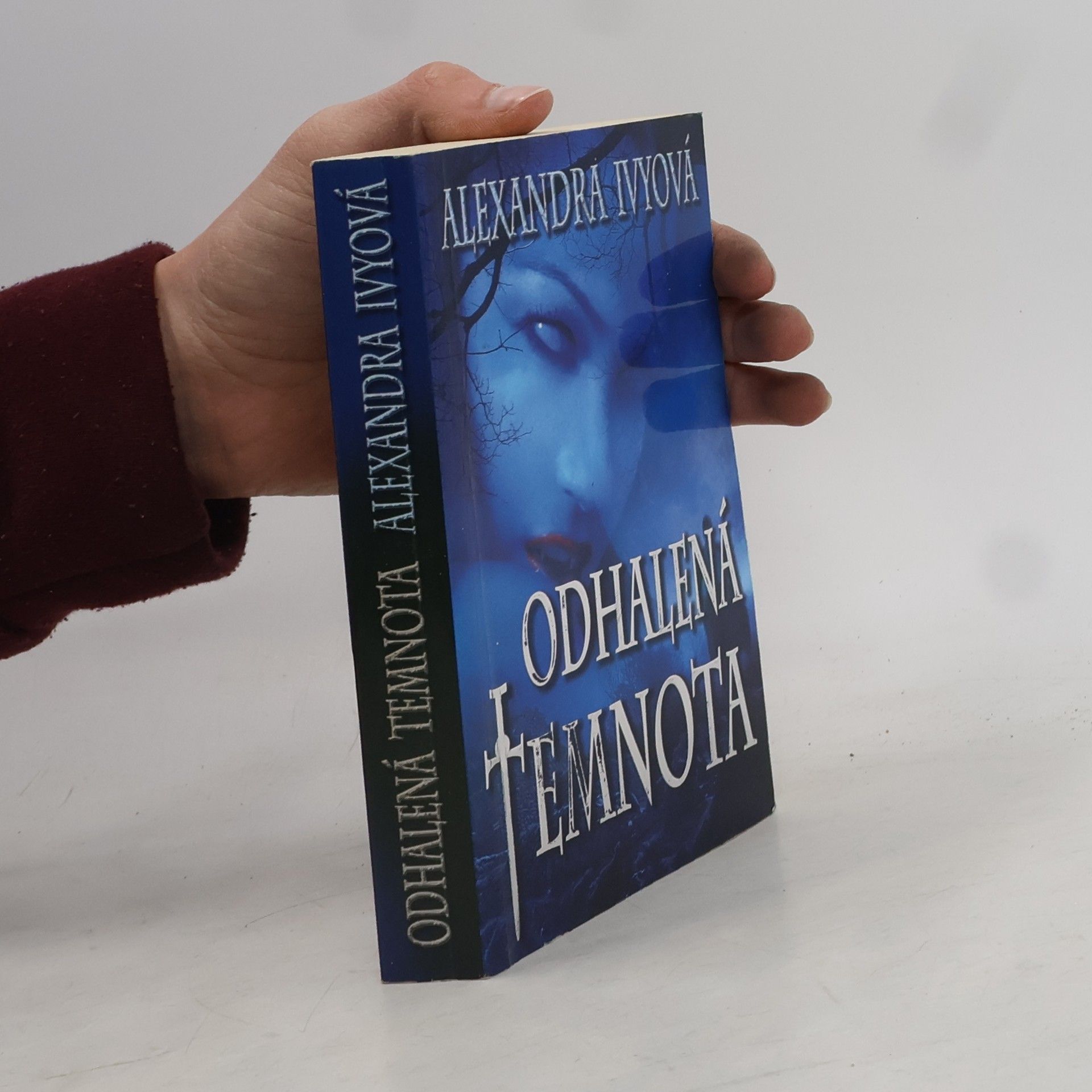 Alexandra Ivy Odhalená temnota