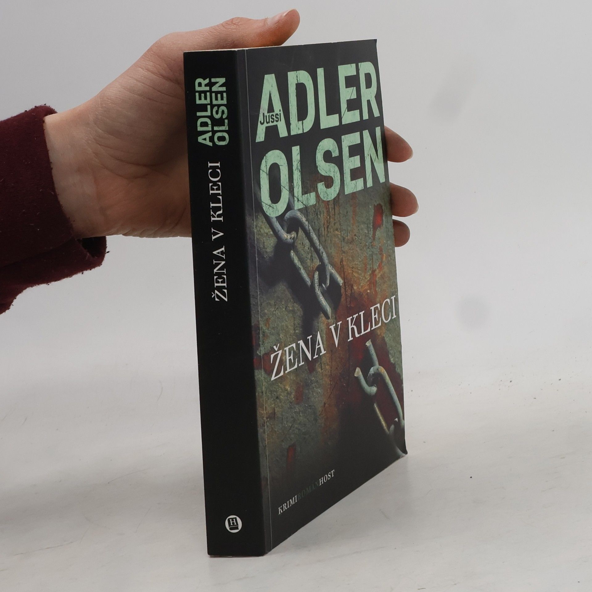 Jussi Adler-Olsen Žena v kleci
