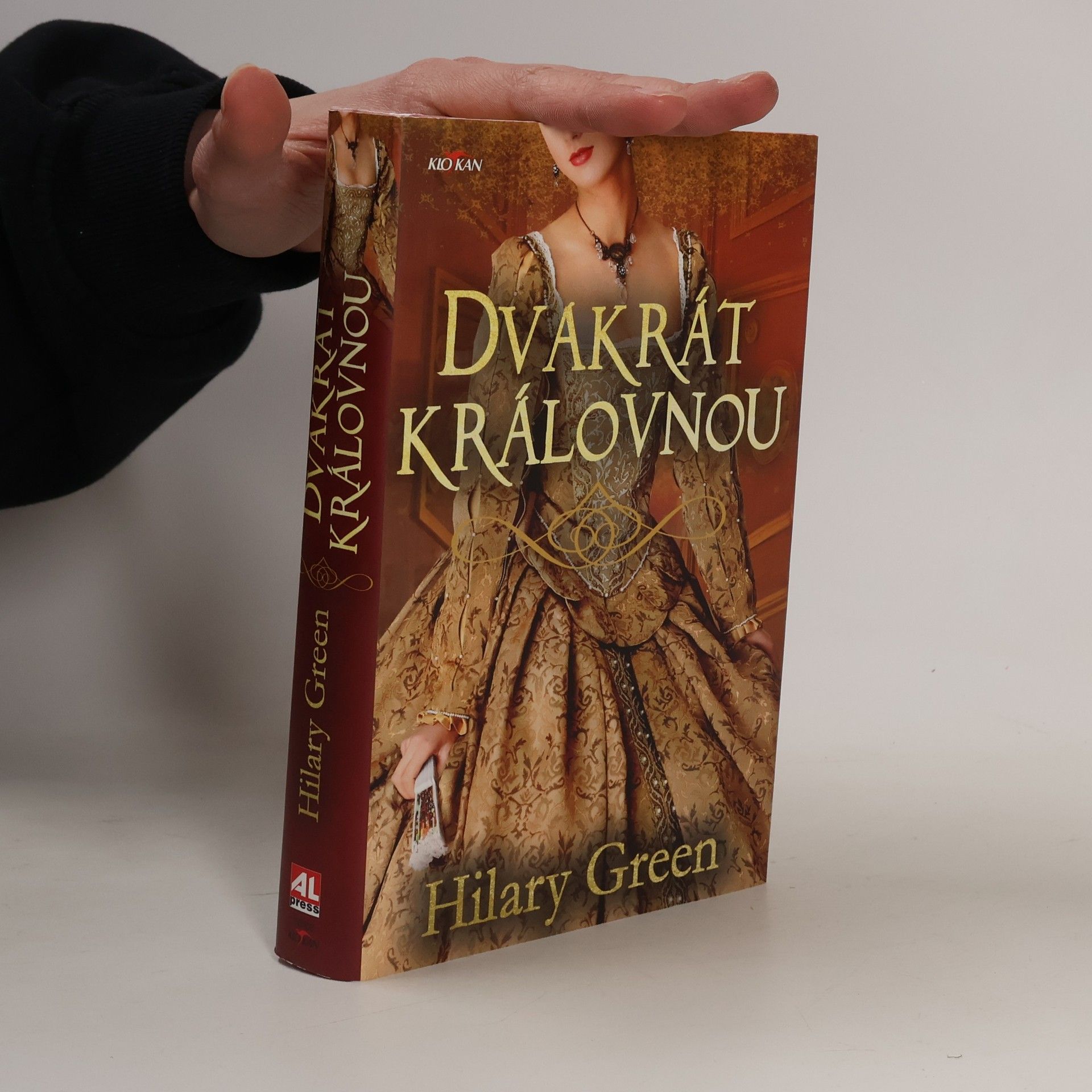 Hilary Green Dvakrát královnou