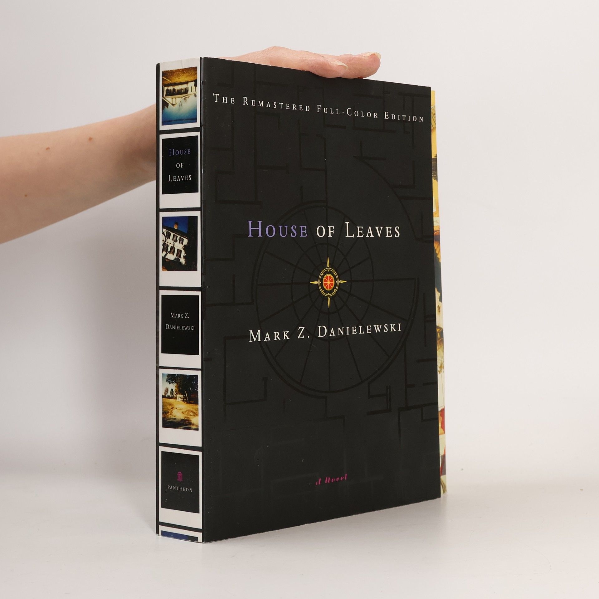 Mark Z. Danielewski House of Leaves
