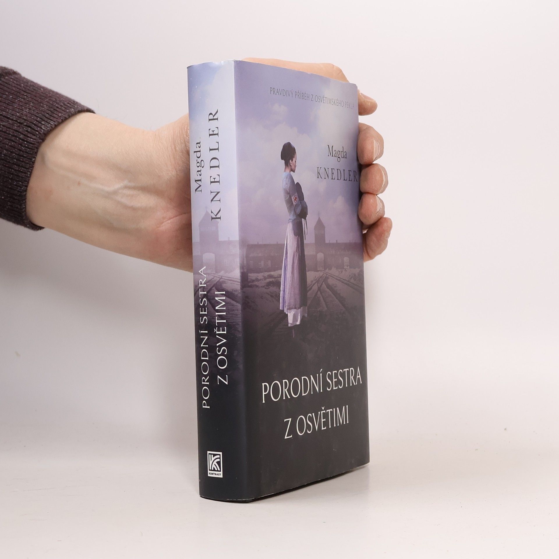 Magdalena Knedler Porodní sestra z Osvětimi