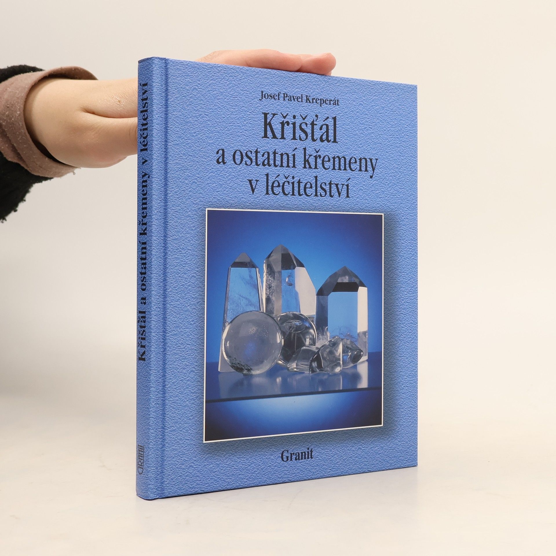 Křišťál a ostatní křemeny v léčitelství
