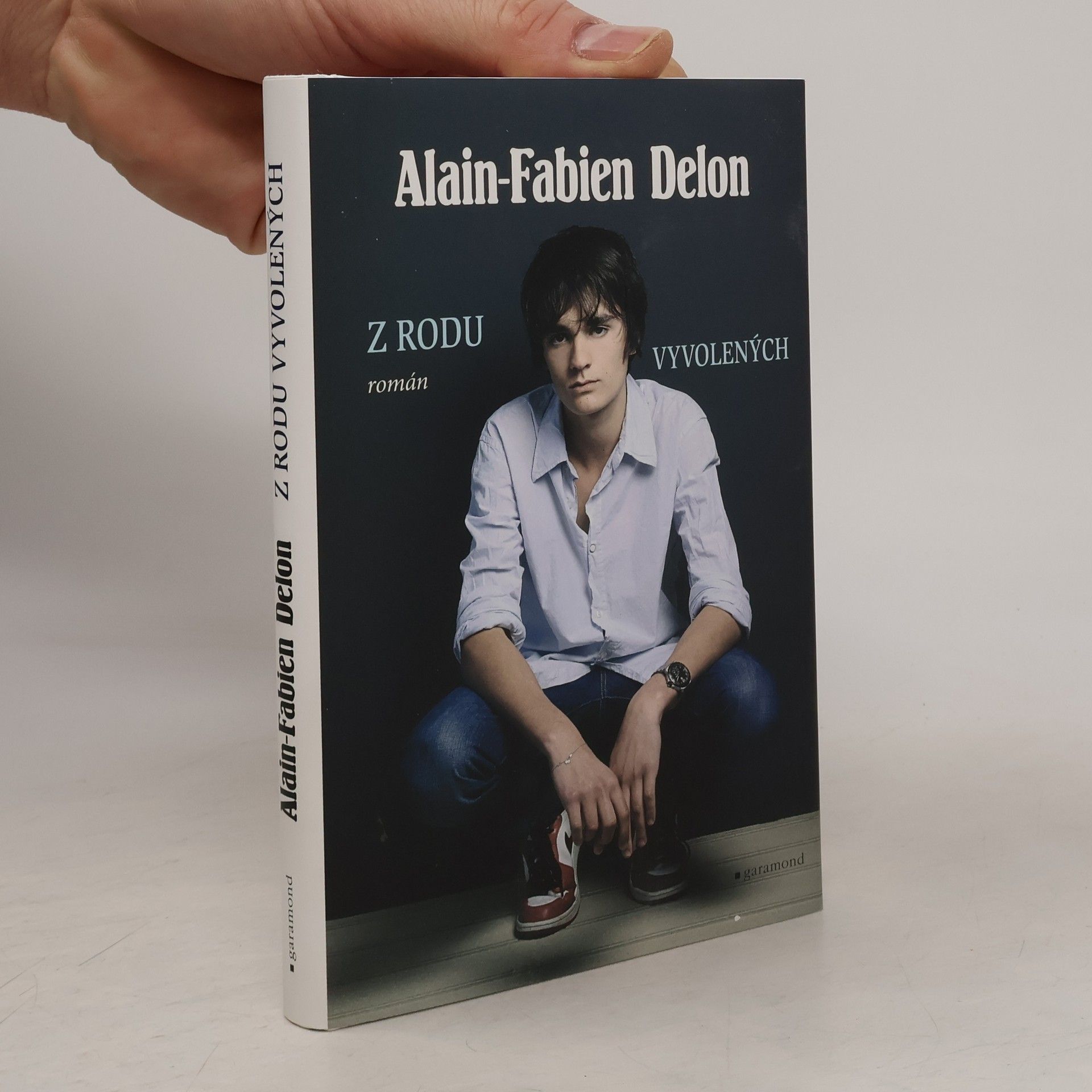 AlainFabien Delon Z rodu vyvolených