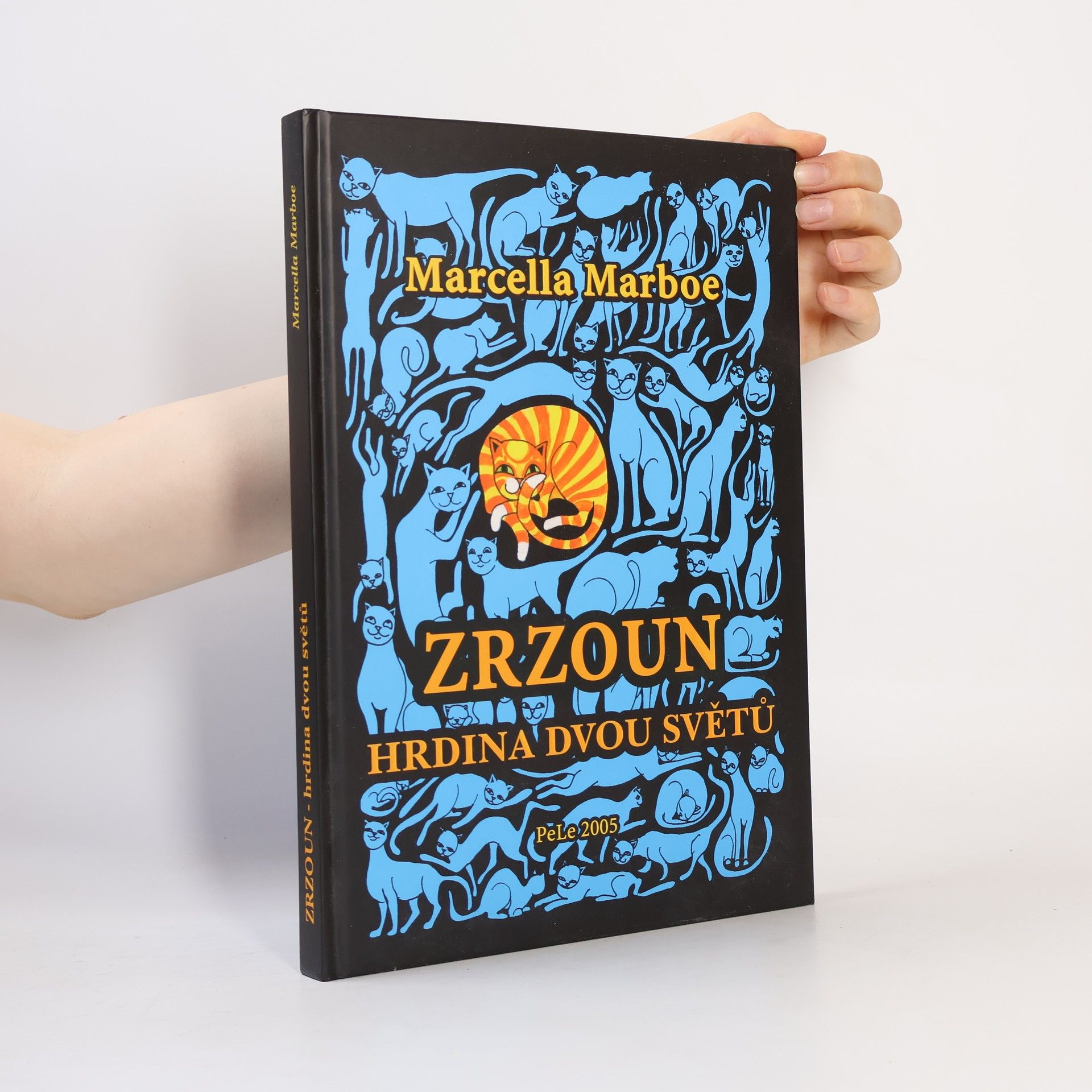 Helga Hrabincová Zrzoun, hrdina dvou světů