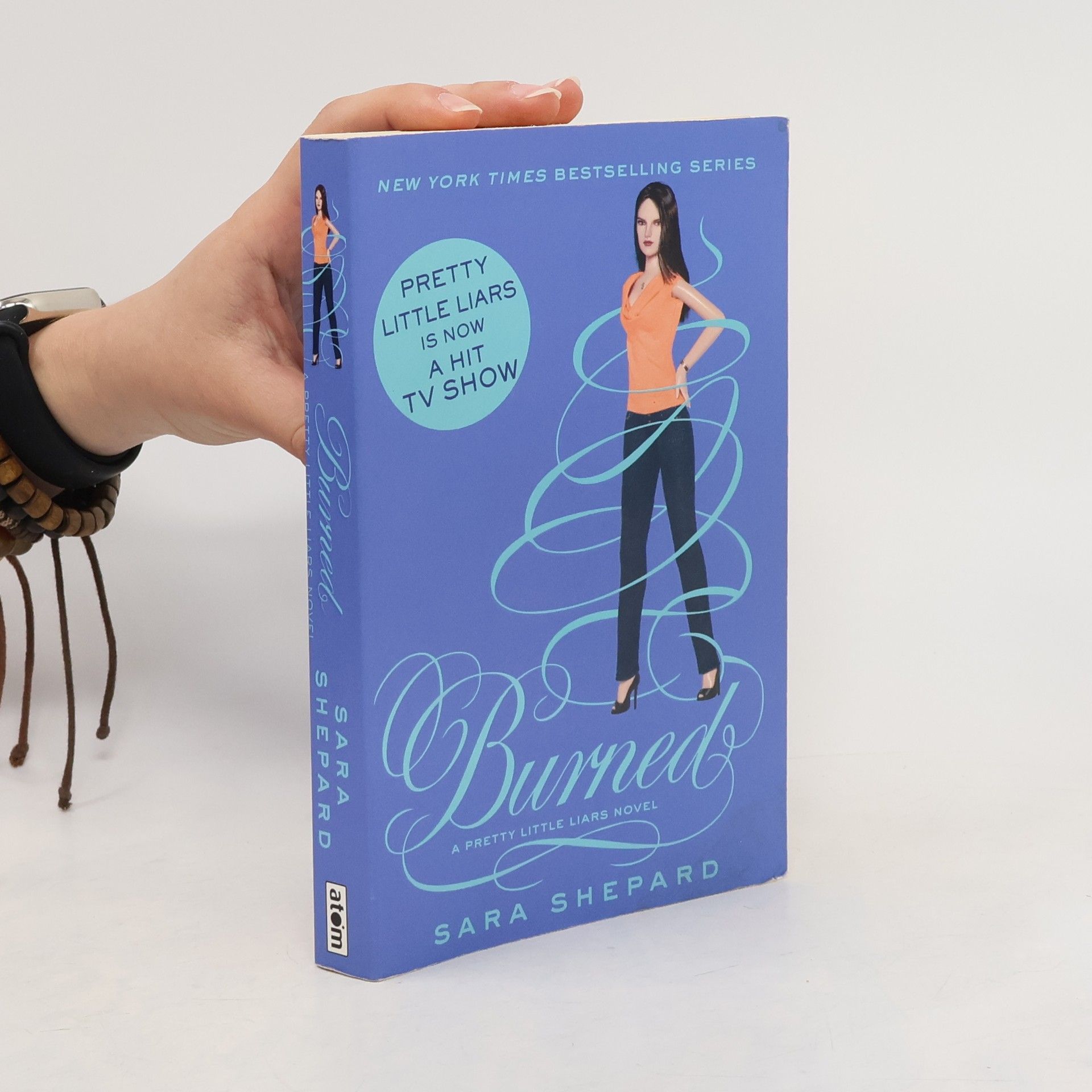 Sara Shepard Burned - Pretty Little Liars