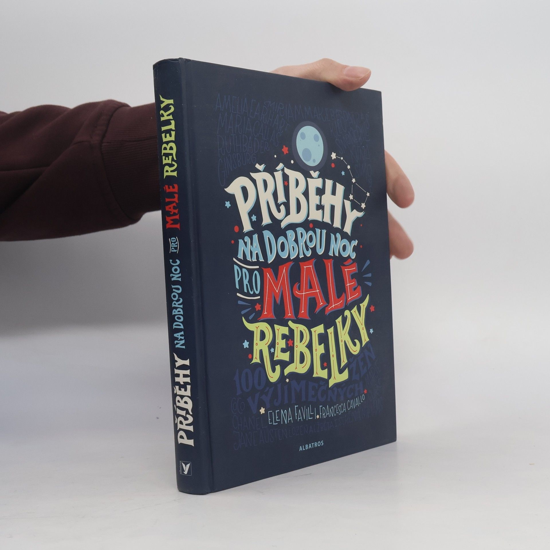 Elena Favilli Příběhy na dobrou noc pro malé rebelky