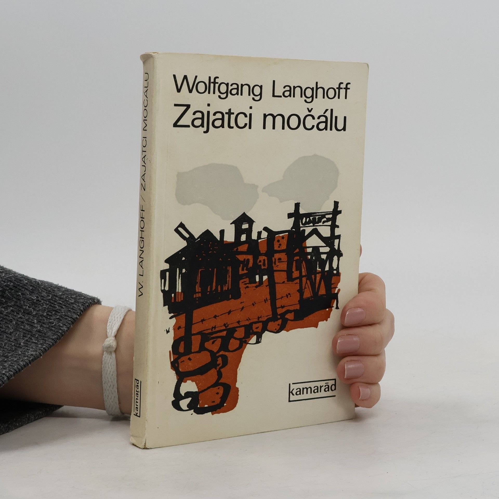 Wolfgang Langhoff Zajatci močálu