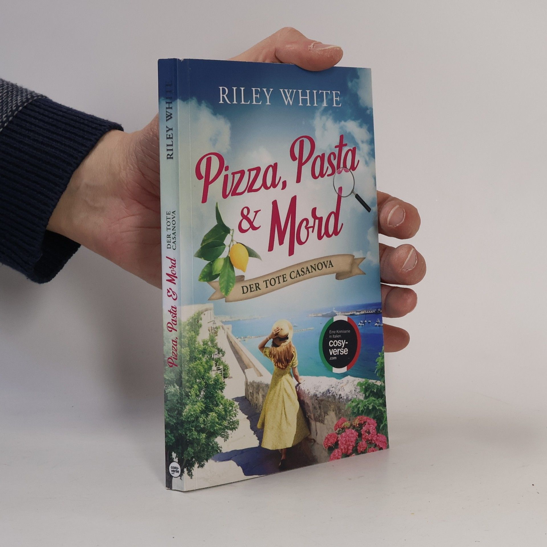 Riley White Pizza, Pasta & Mord - Der tote Casanova | Ein Kriminalroman mit Herz