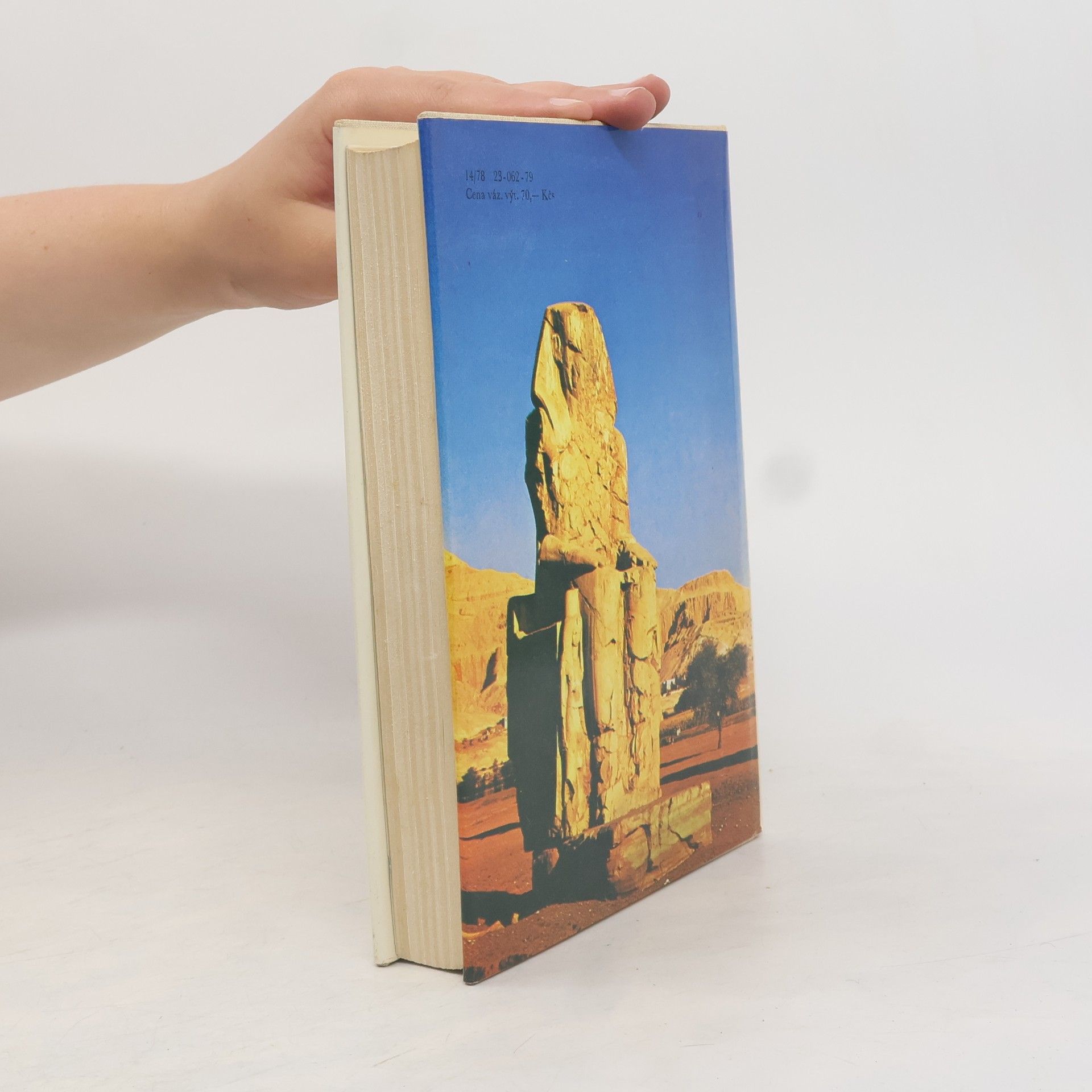 Vojtech Zamarovský Bohové a králové starého Egypta