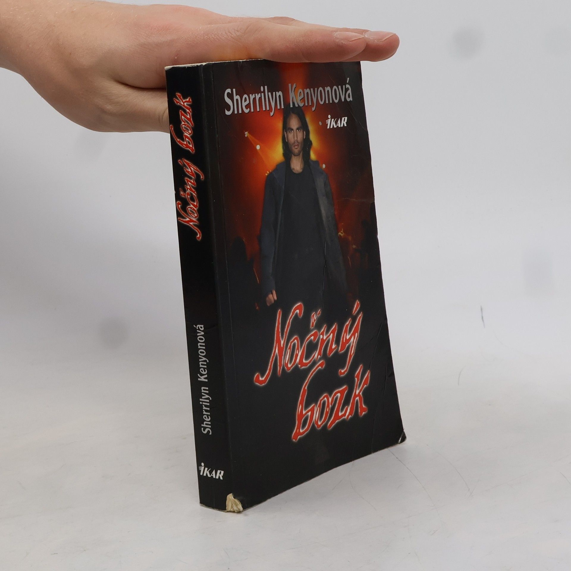 Kinley MacGregor Nočný bozk