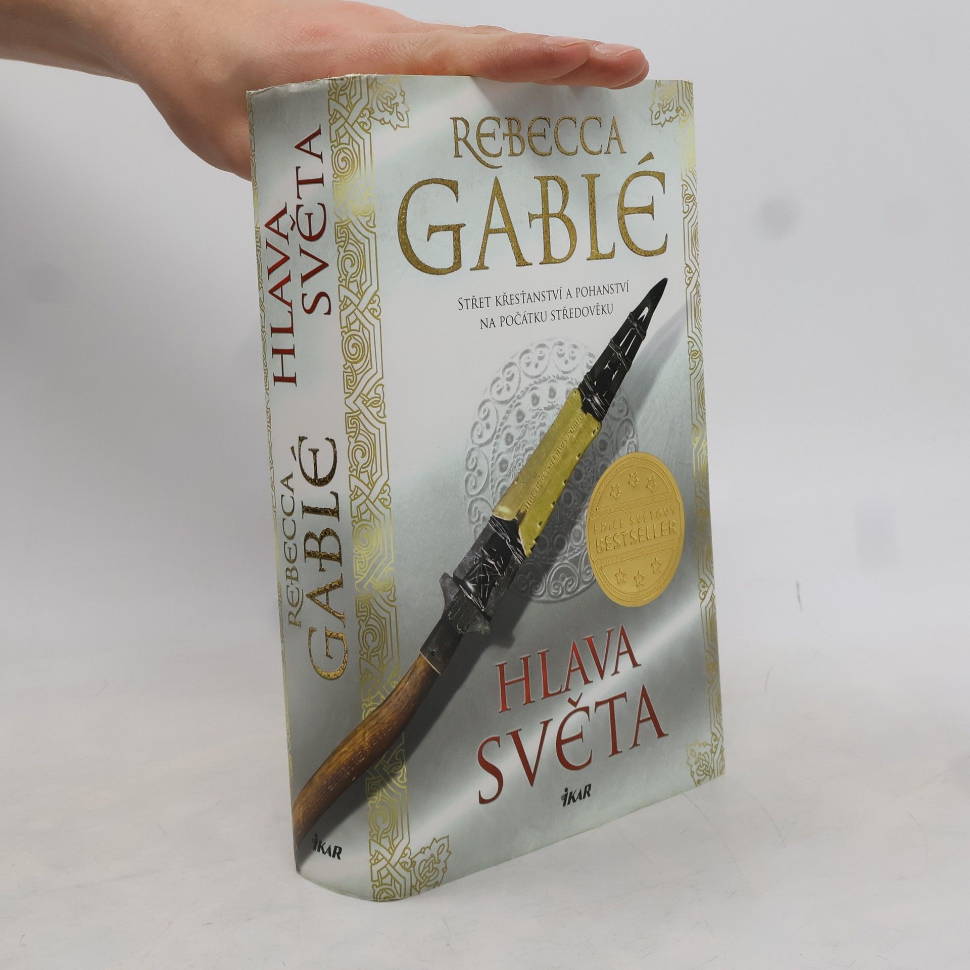 Rebecca Gablé Hlava světa