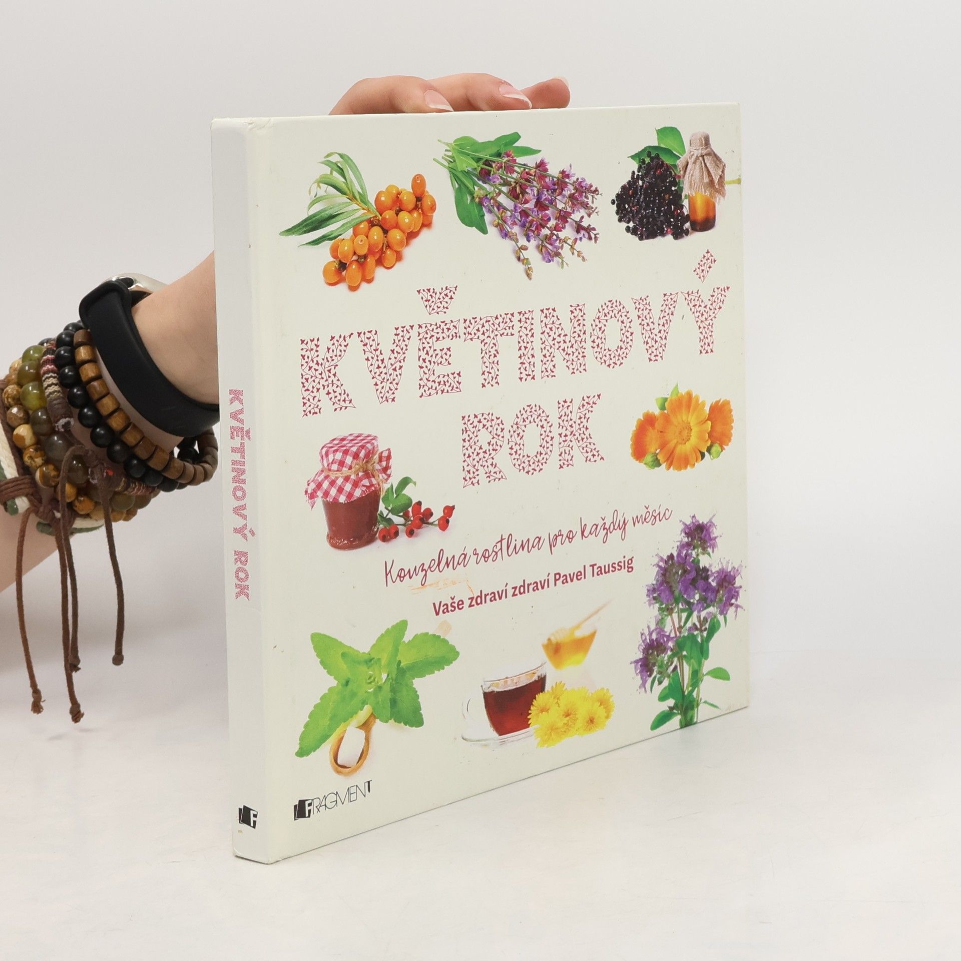 Jan Toman Květinový rok: Kouzelná rostlina pro každý měsíc