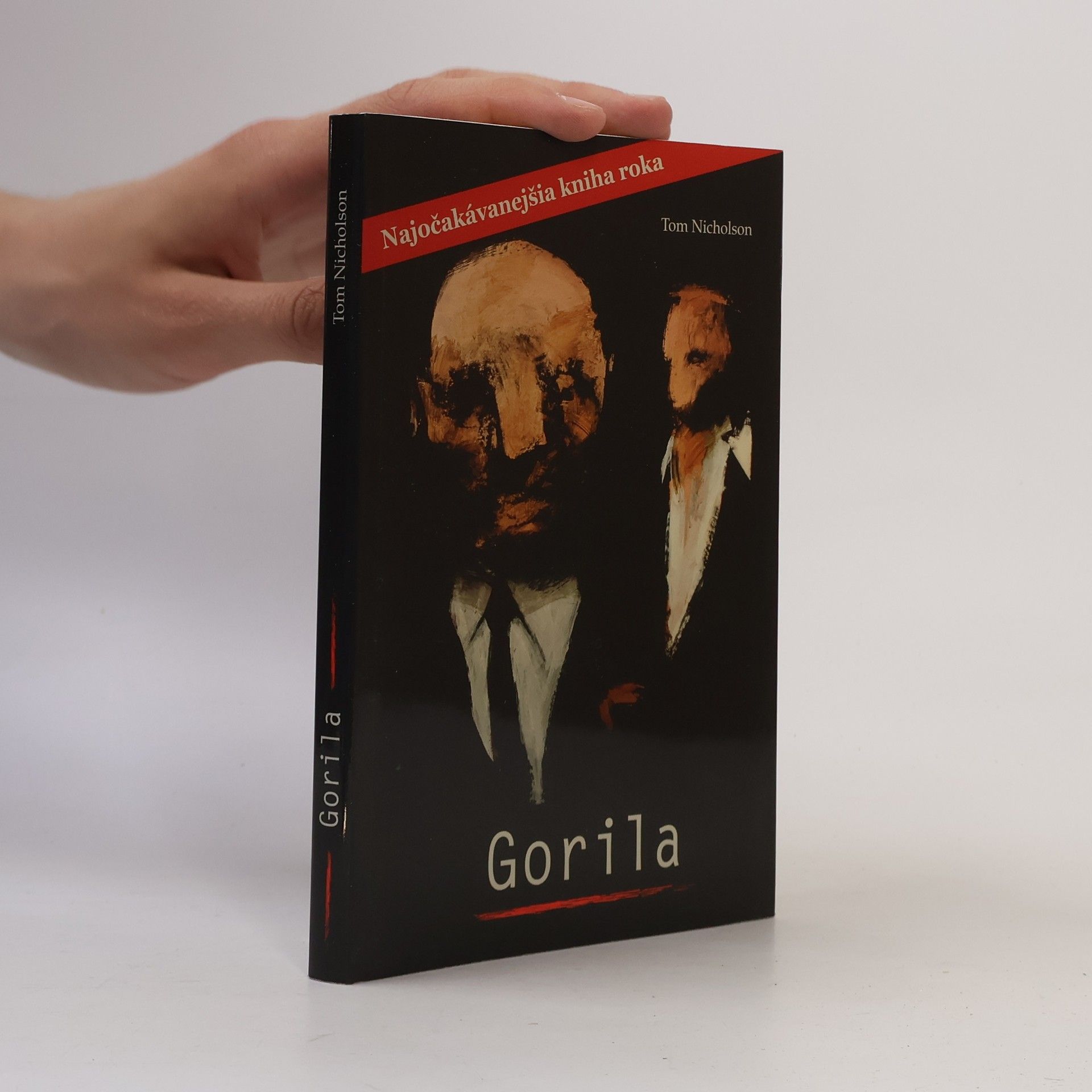 Tom Nicholson Gorila