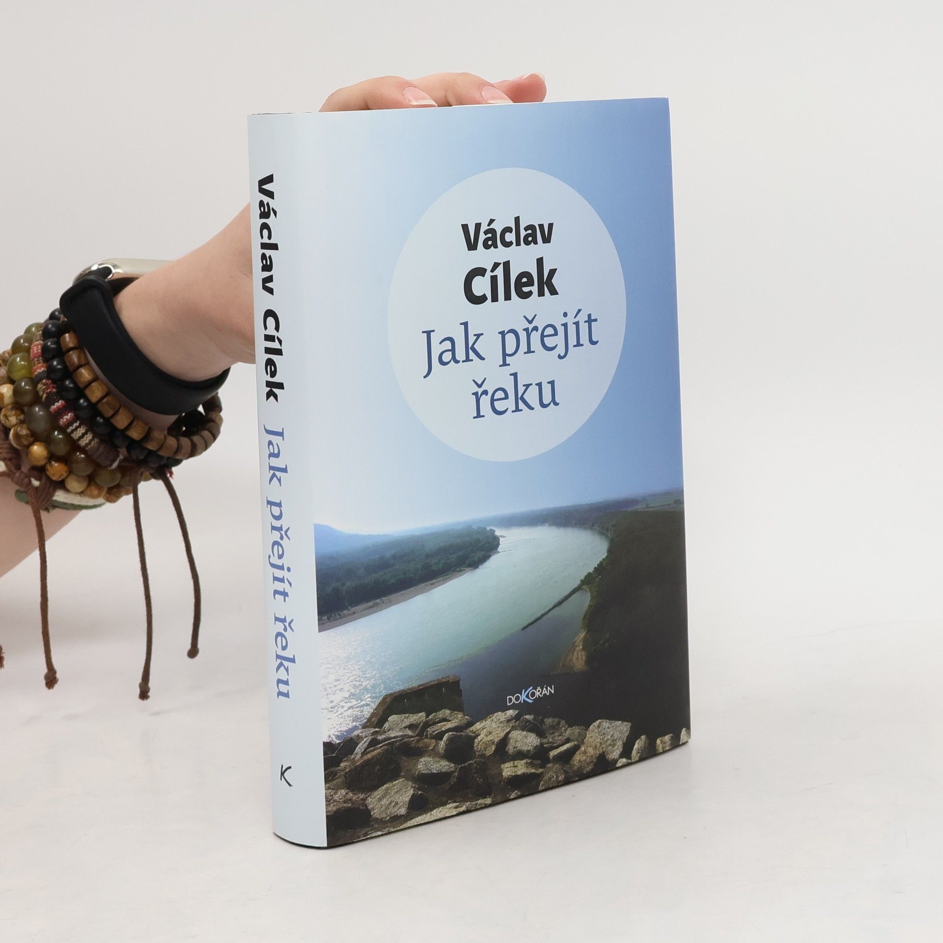 Václav Cílek Jak přejít řeku