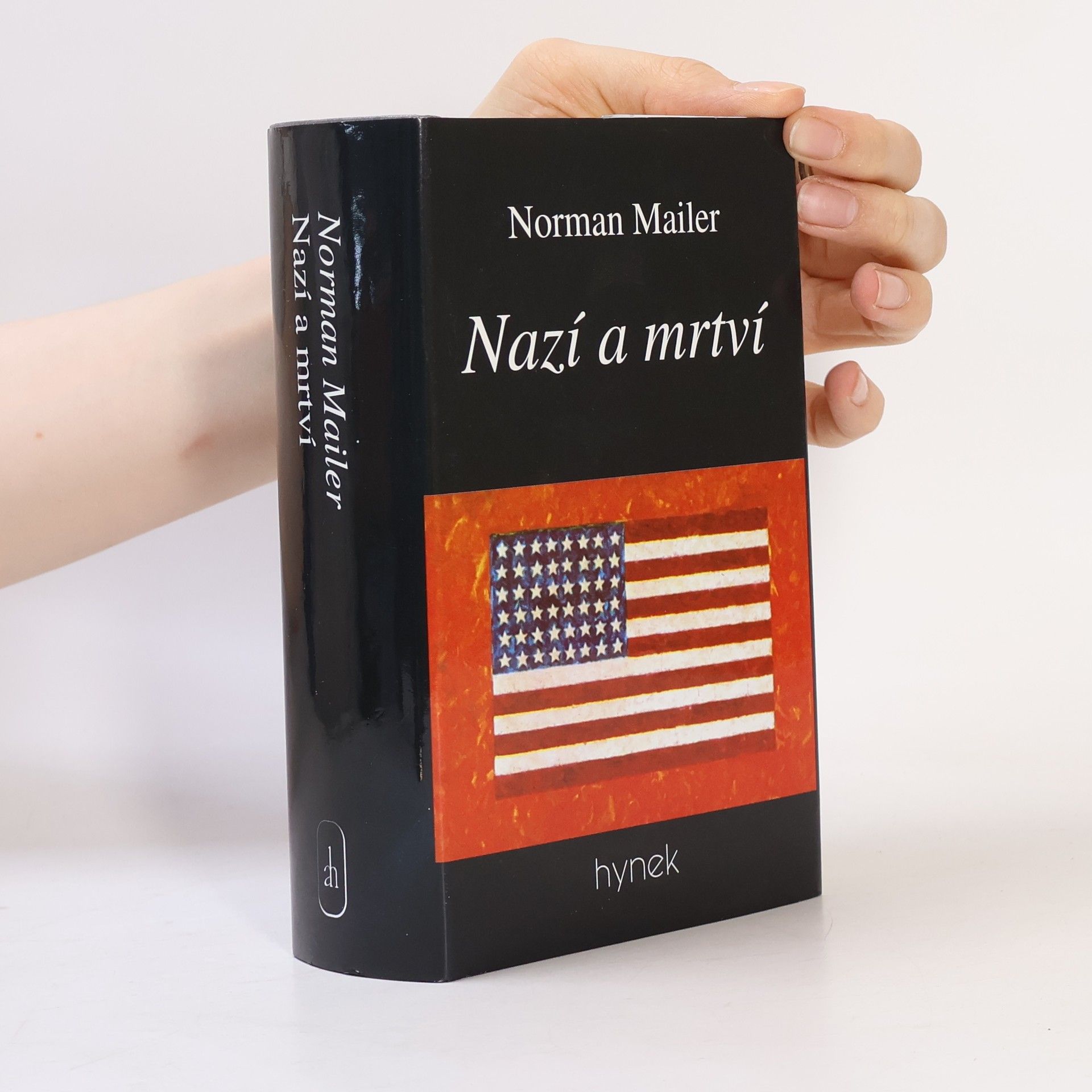 Norman Mailer Nazí a mrtví : román