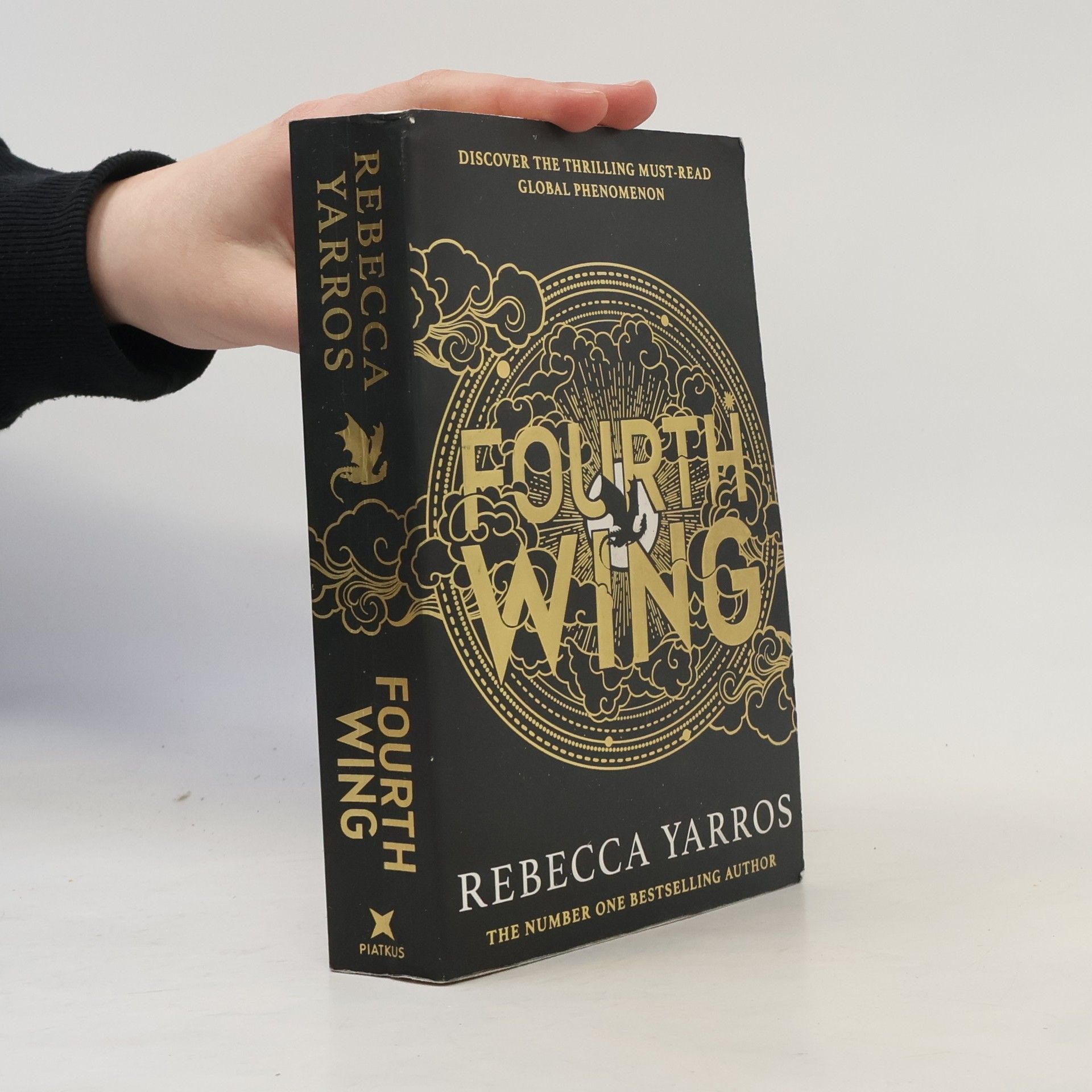 Rebecca Yarros Fourth Wing
