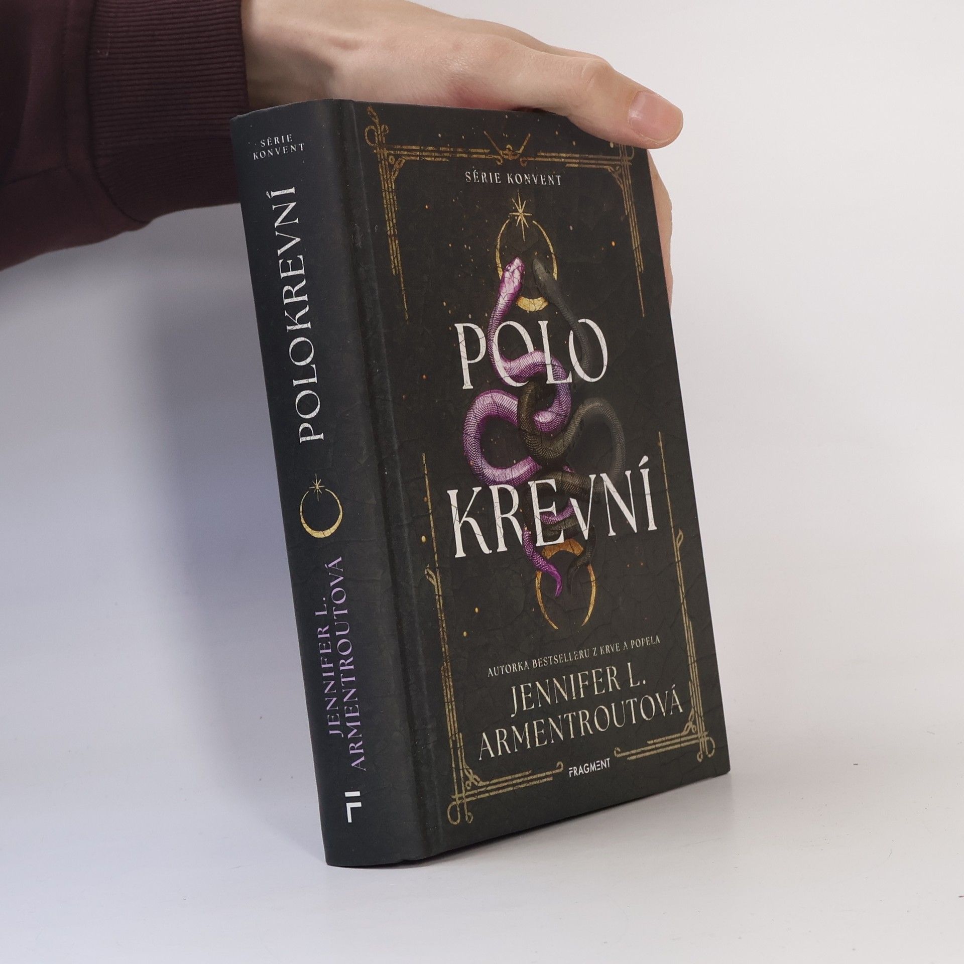 Jennifer L. Armentrout Polokrevní
