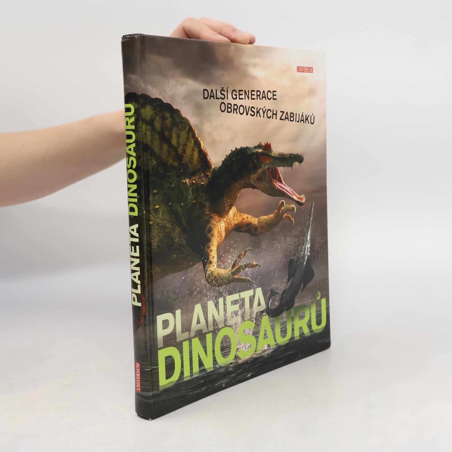 Cavan Scott Planeta dinosaurů. Další generace obrovských zabijáků