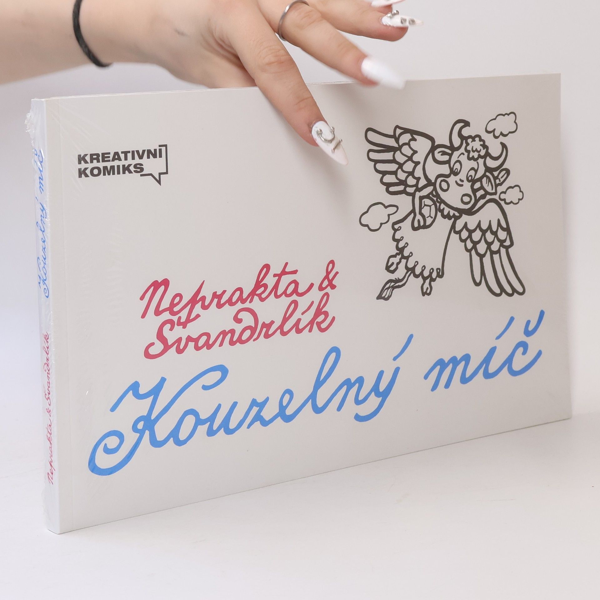 Jiří Winter Neprakta Kouzelný míč