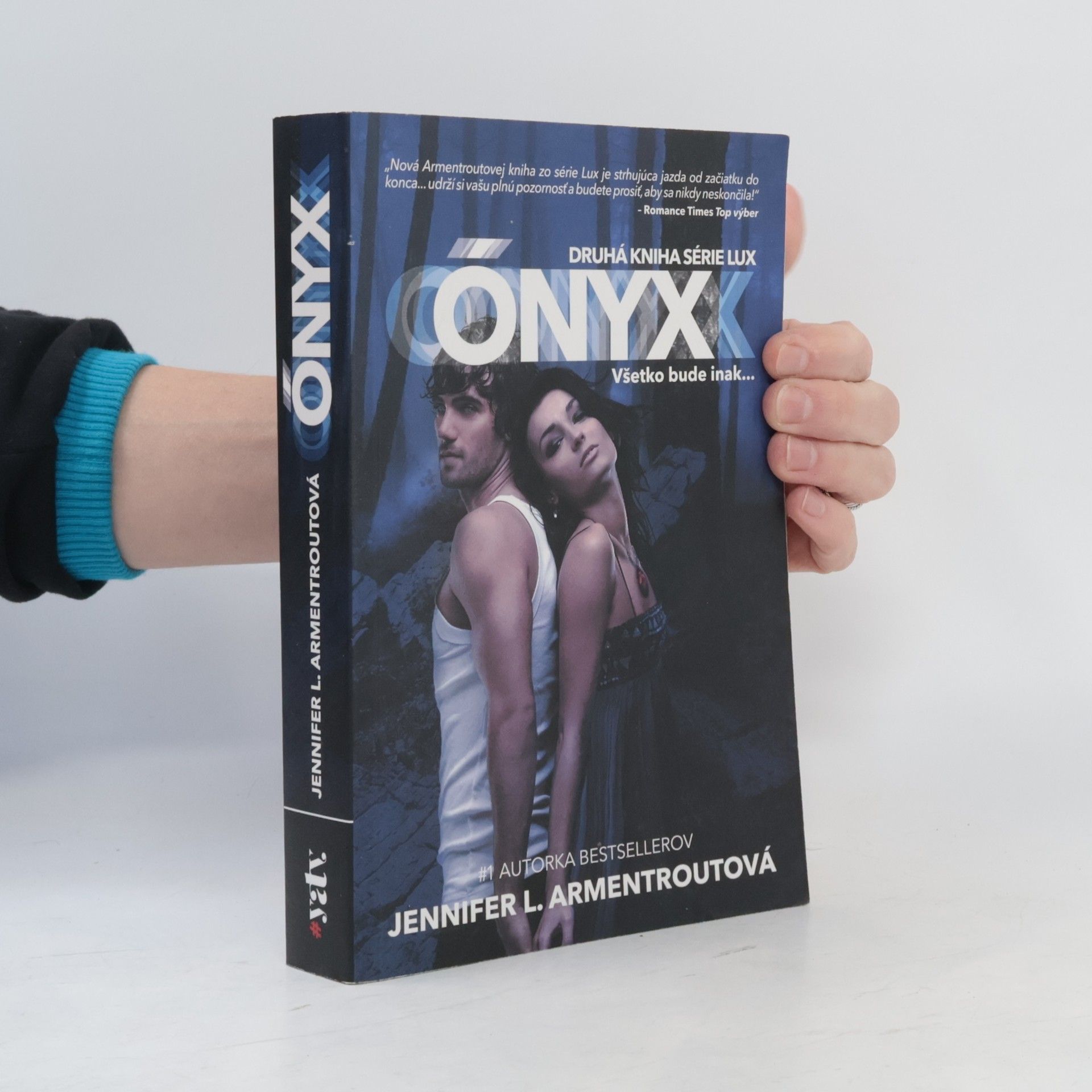 Jennifer L. Armentrout Ónyx - Všetko bude inak...