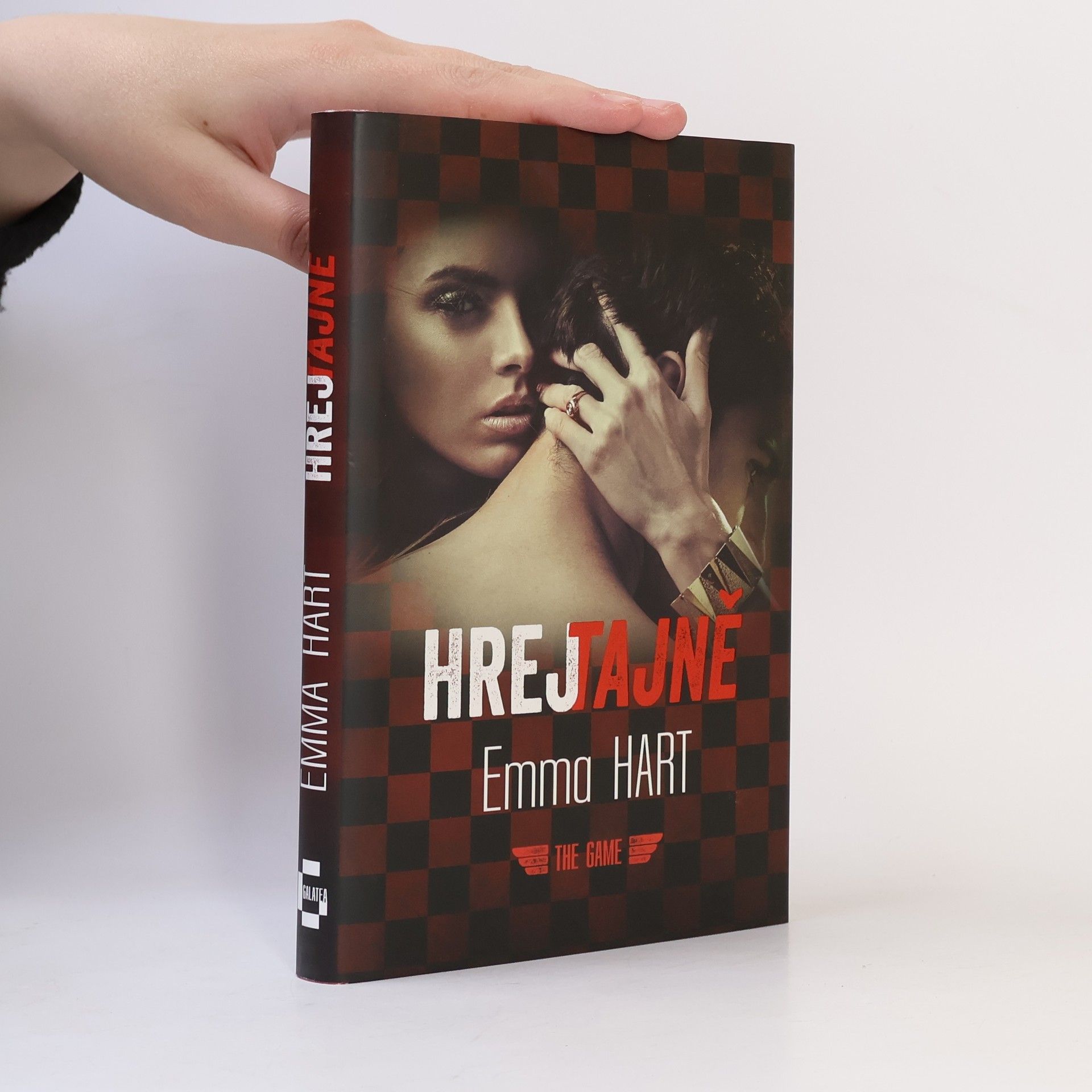 Emma Hart Hrej tajně